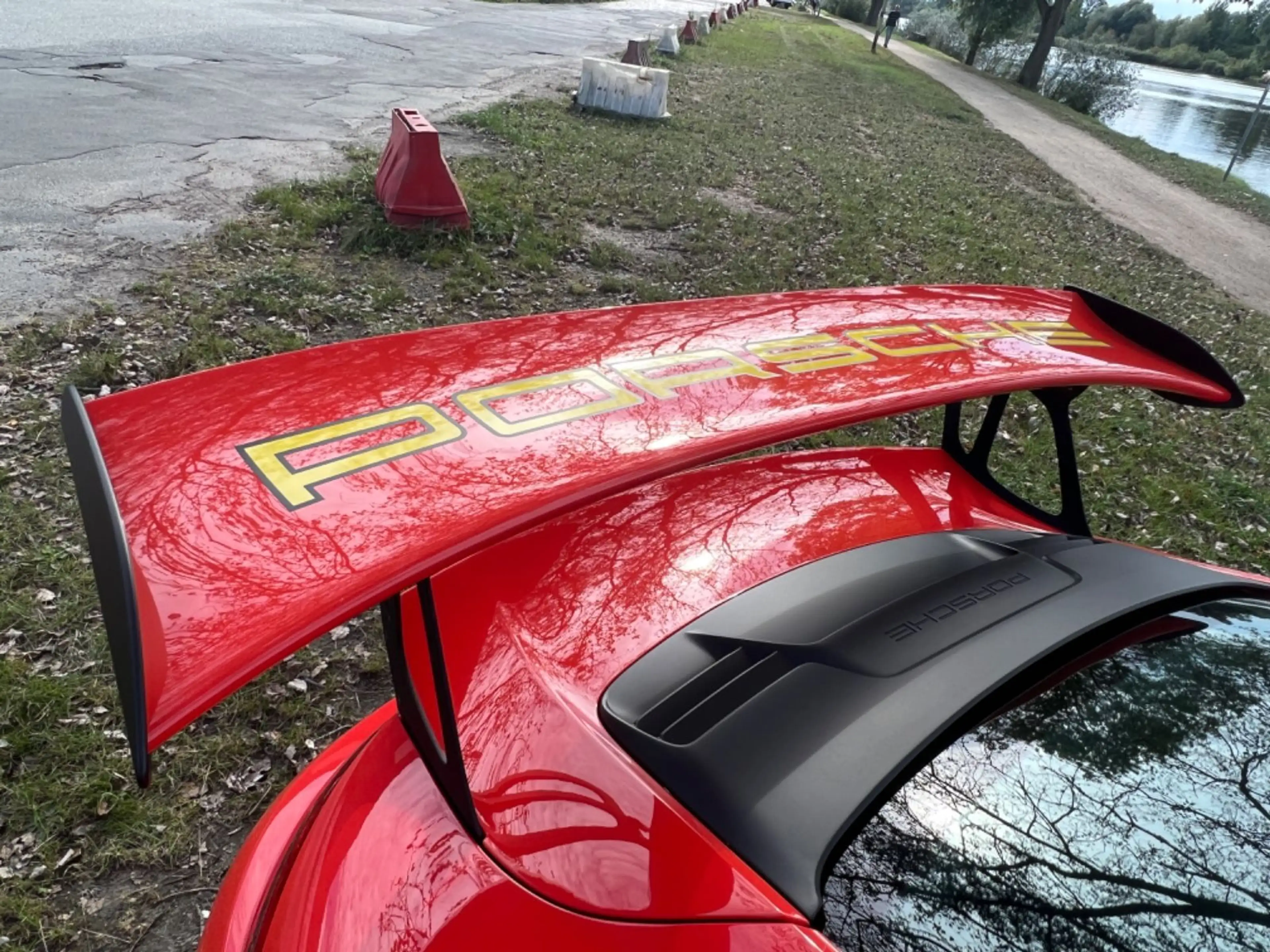 Porsche 991 GT3 RS PCCB, Lift ,LED, Approved,Lava Orange — photo 10