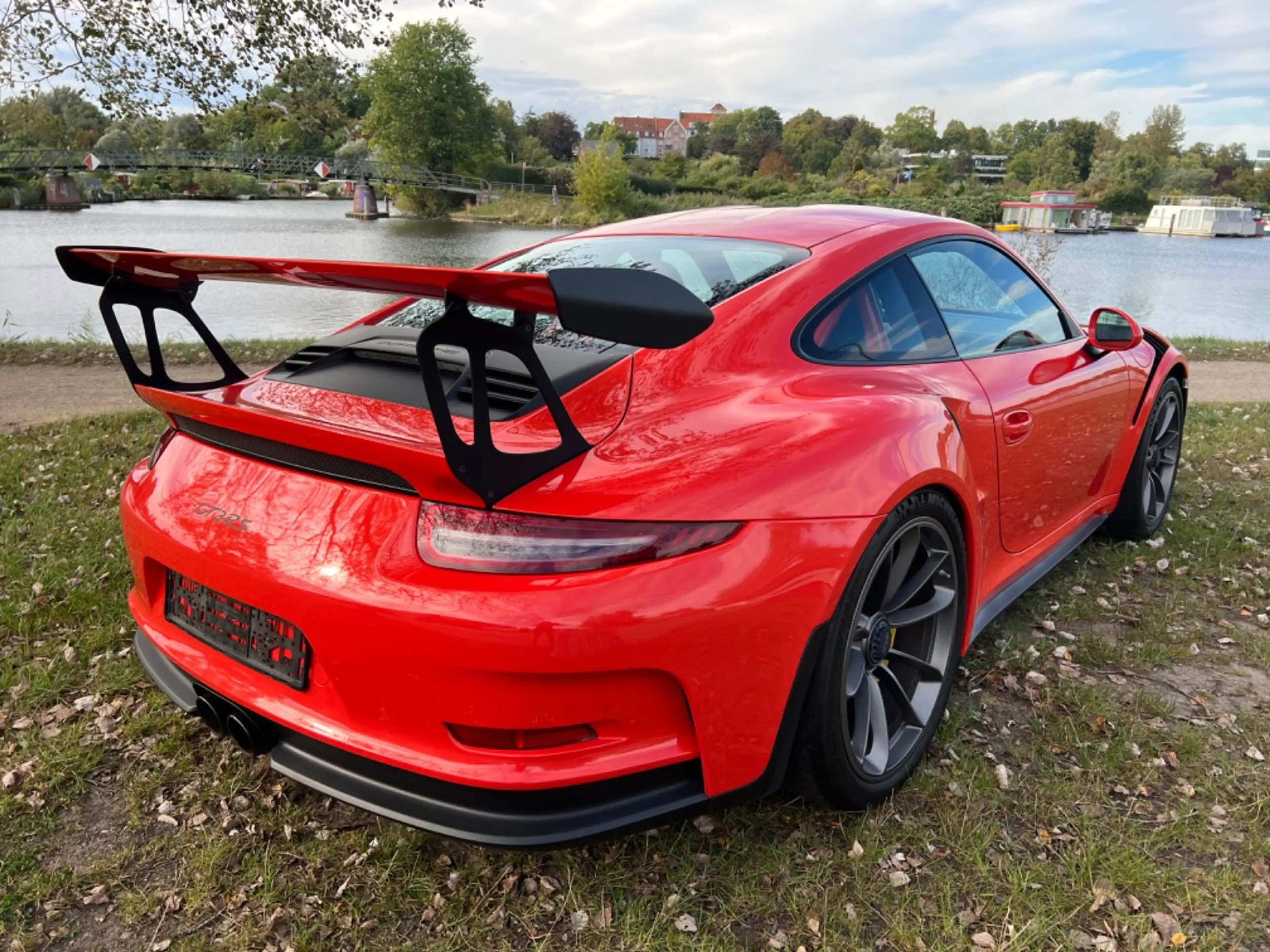 Porsche 991 GT3 RS PCCB, Lift ,LED, Approved,Lava Orange — photo 7