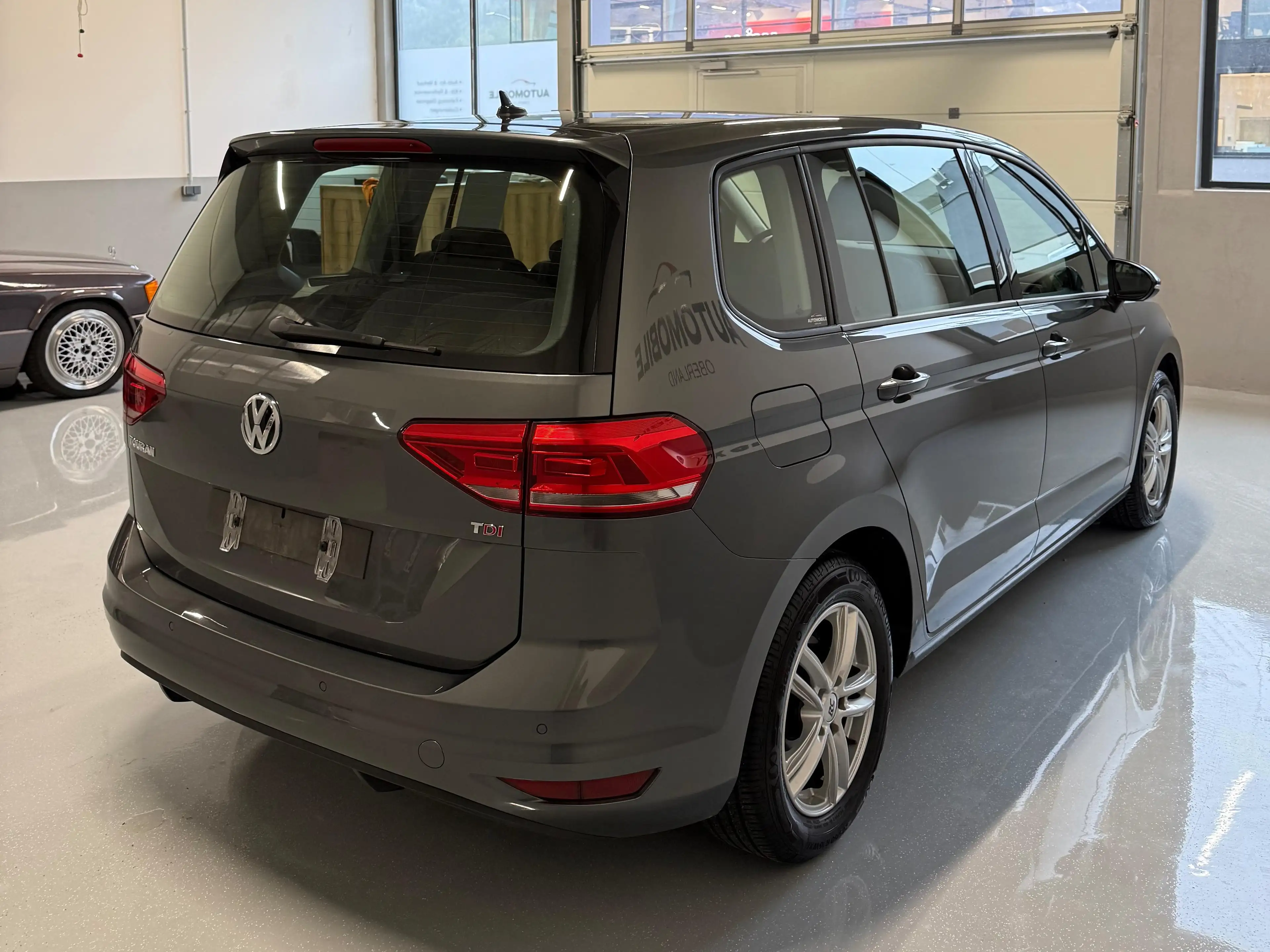 Volkswagen Touran Touran Trendline 1,6 SCR TDI Trendline — photo 5