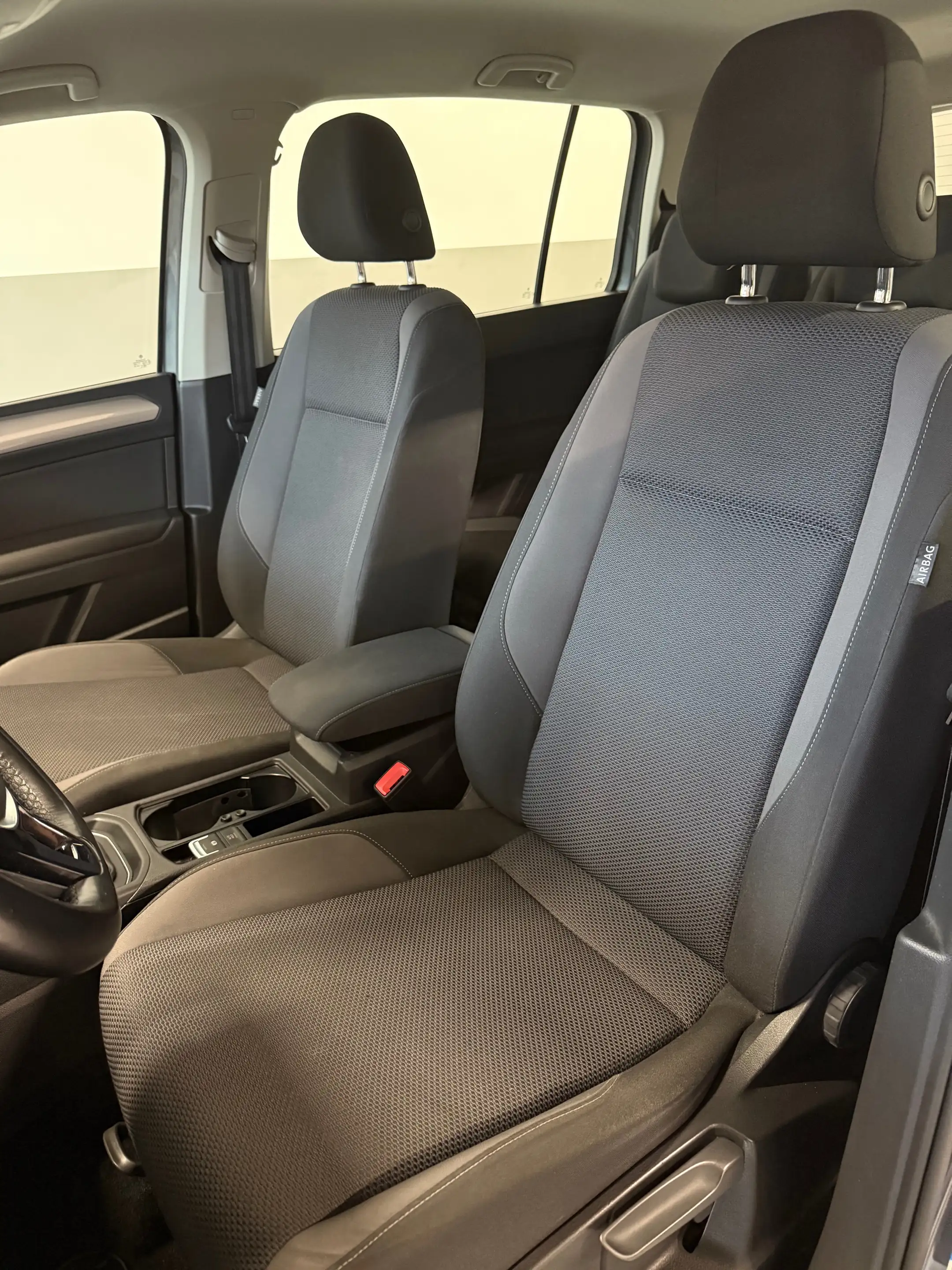 Volkswagen Touran Touran Trendline 1,6 SCR TDI Trendline — photo 9