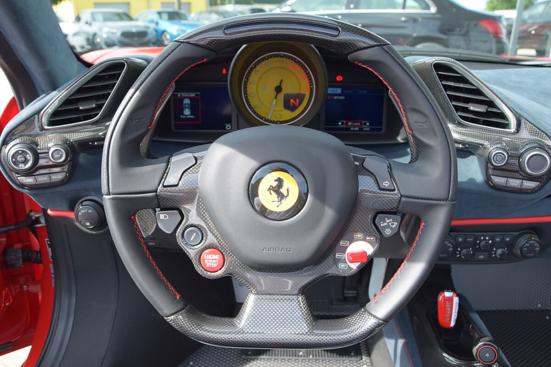Ferrari 488 Spider Pista *Full Carbon*Kamera*Alcantara Blu ... — photo 7