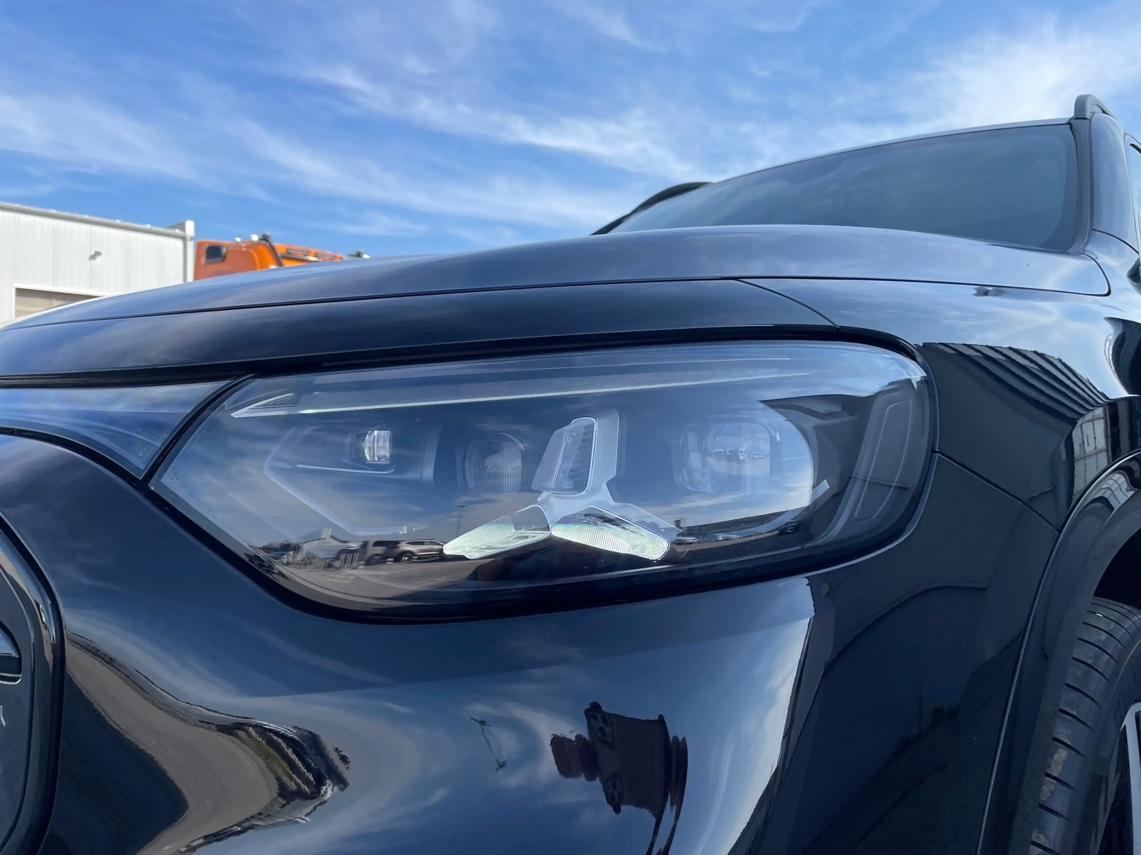 Mercedes-Benz GLB 250 + mit EQ Technologie AHK AUT Kam. LM — photo 12