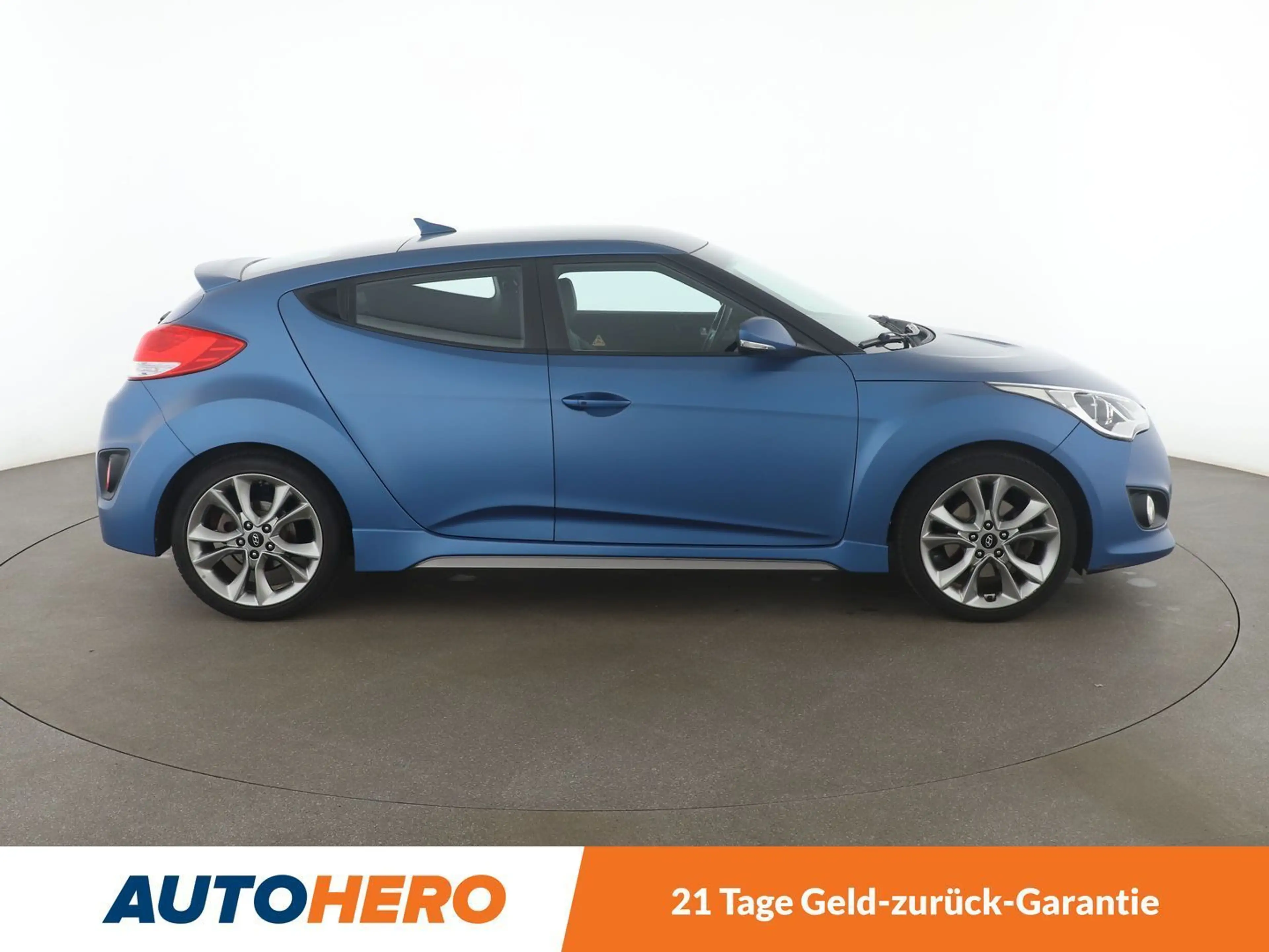 Hyundai VELOSTER 1.6 TGDI Matt Finish *NAVI*CAM*PDC*SHZ* — photo 7