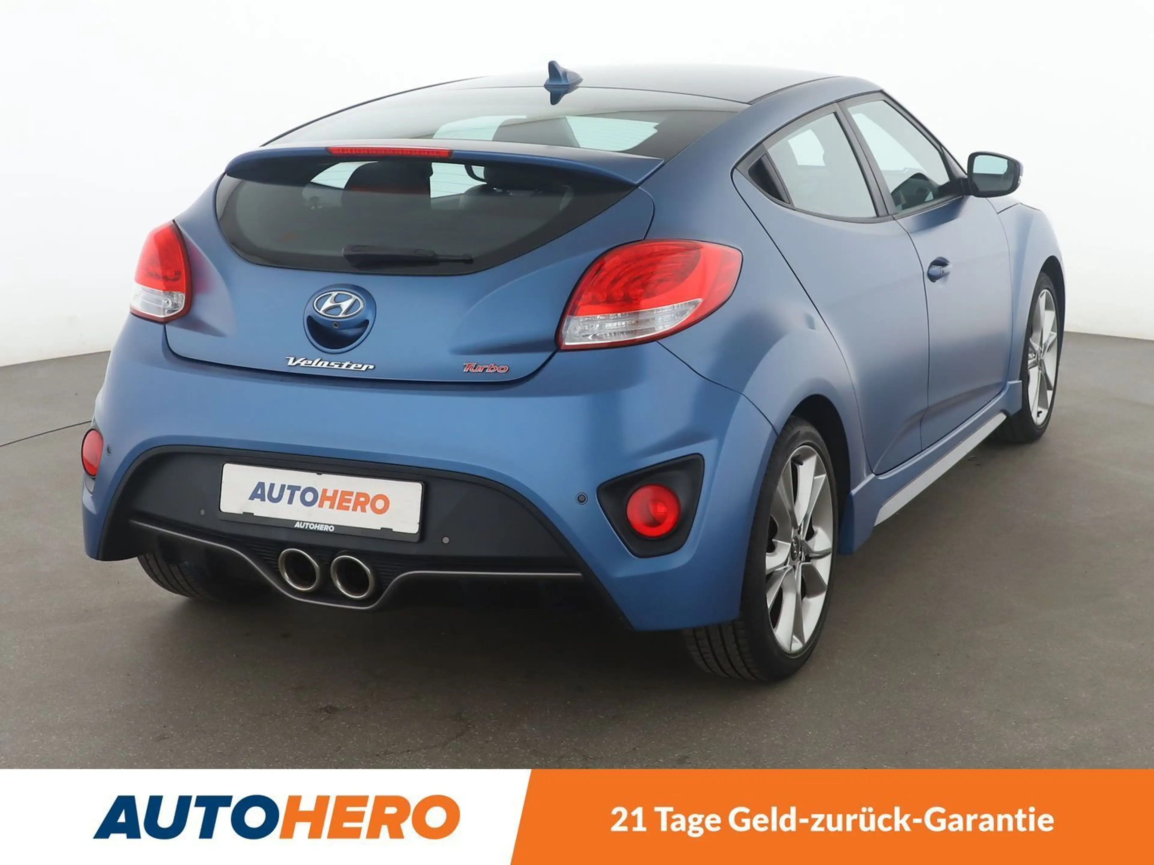 Hyundai VELOSTER 1.6 TGDI Matt Finish *NAVI*CAM*PDC*SHZ* — photo 6
