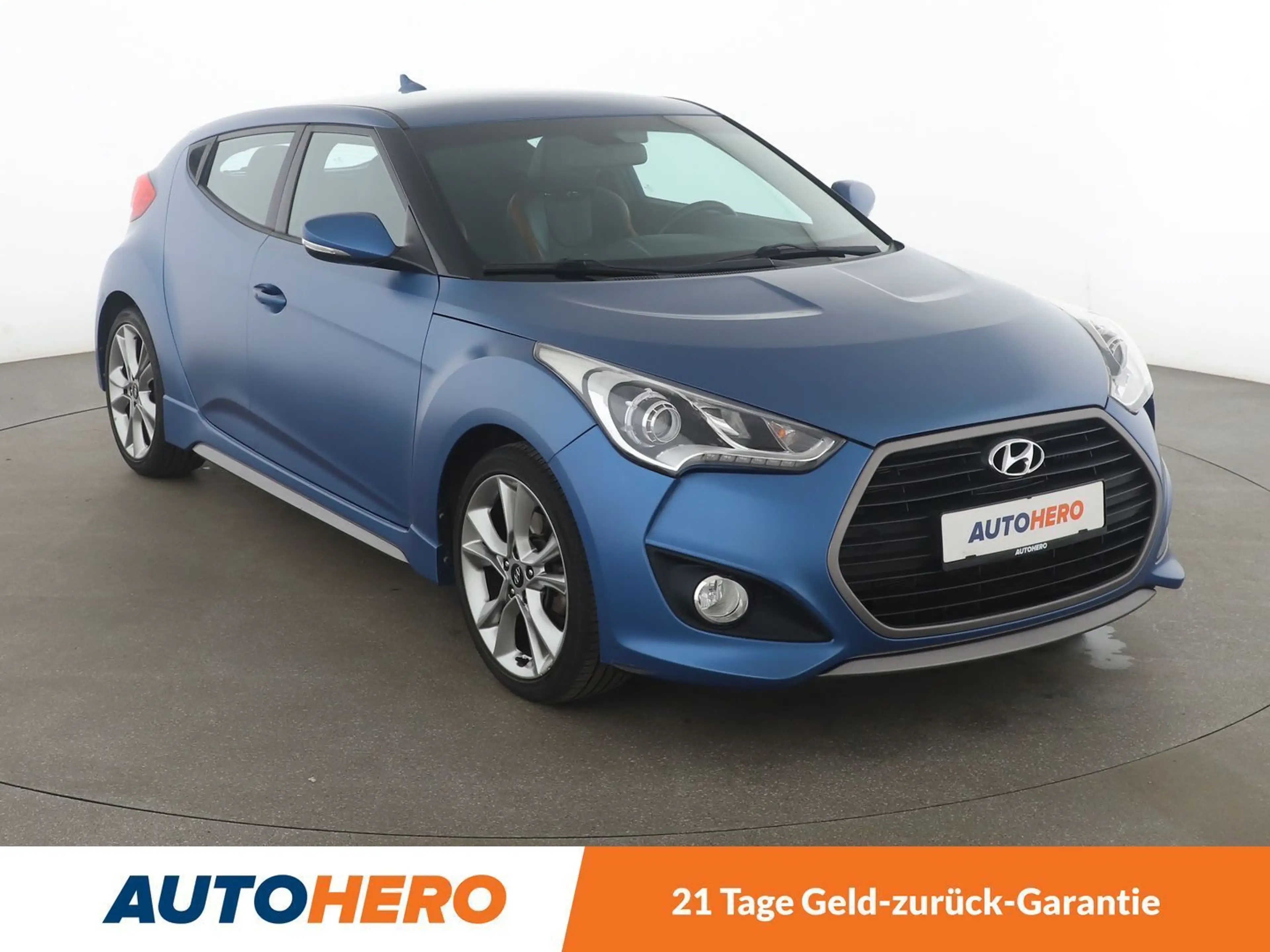 Hyundai VELOSTER 1.6 TGDI Matt Finish *NAVI*CAM*PDC*SHZ* — photo 8
