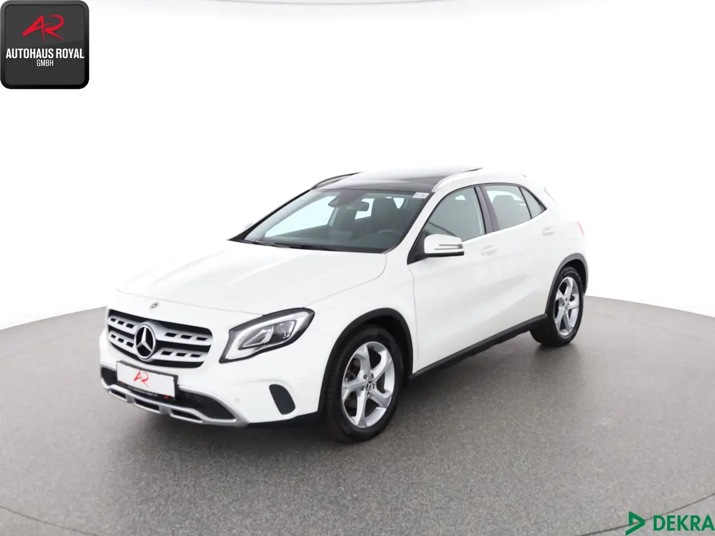 Mercedes-Benz GLA 180 GLA 180 URBAN PANORAMA,KAMERA,LED,AMBIENTE,DAB Bianco - 1