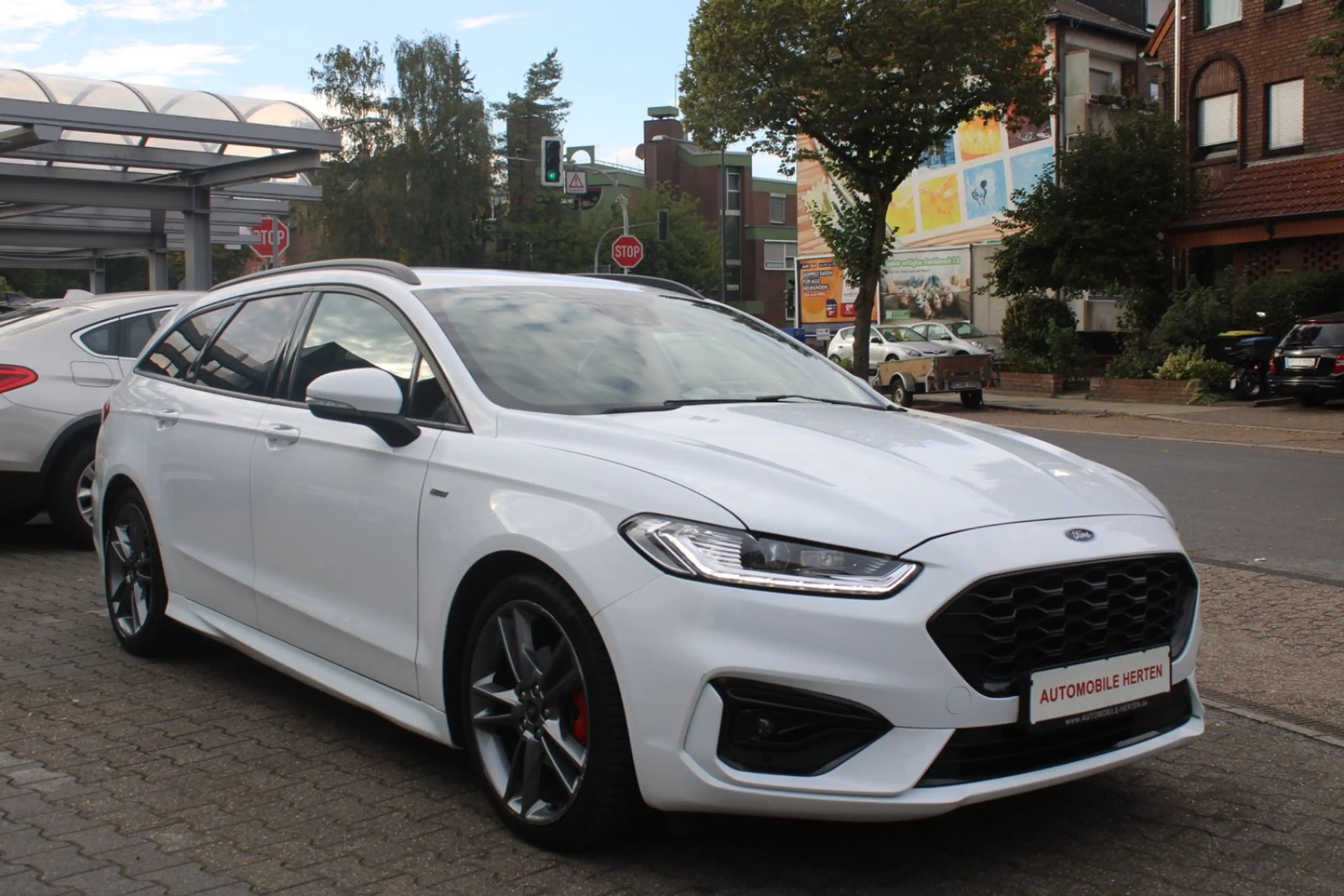 Ford Mondeo 2.0 TDCI Turnier ST-Line*LEDER*NAVI*AUTOM — photo 2