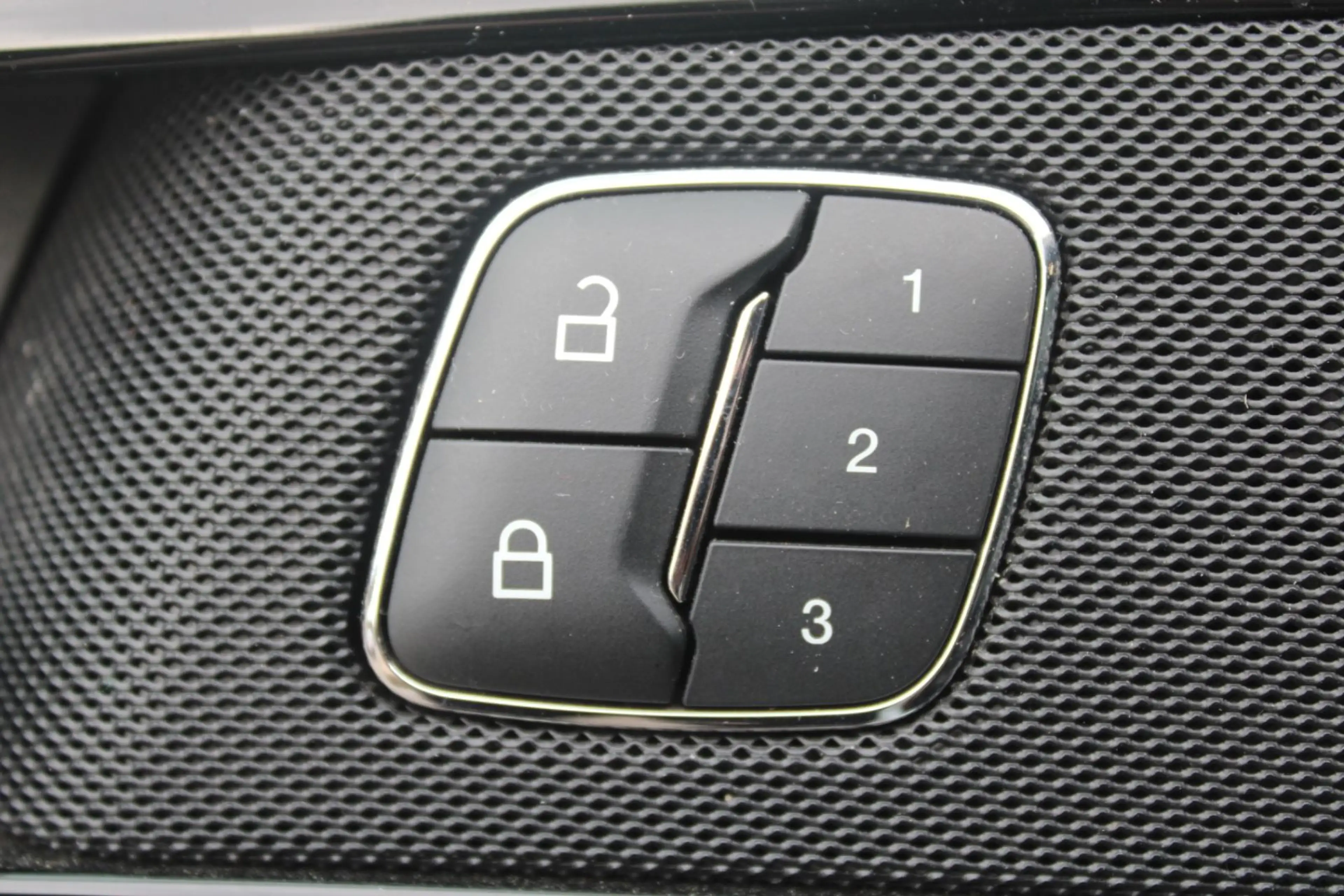 Ford Mondeo 2.0 TDCI Turnier ST-Line*LEDER*NAVI*AUTOM — photo 15
