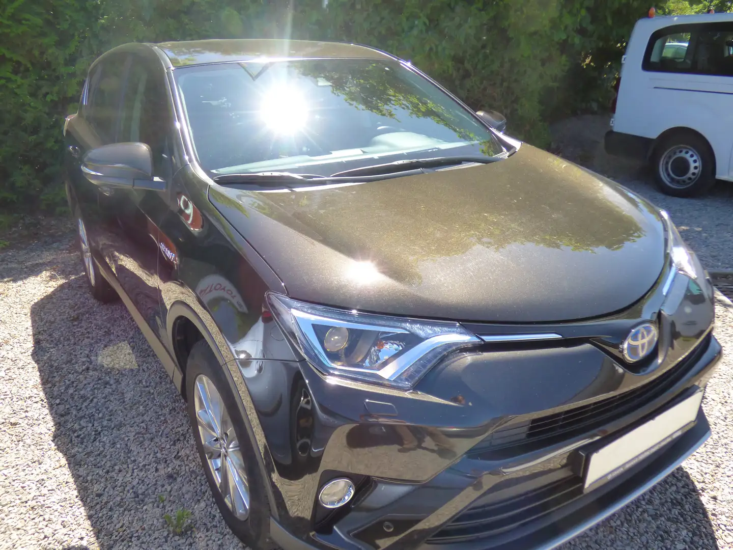 Toyota RAV 4 2.5 Hybrid Edition-S "Navi-Sitzheizung-LED" Brun - 2