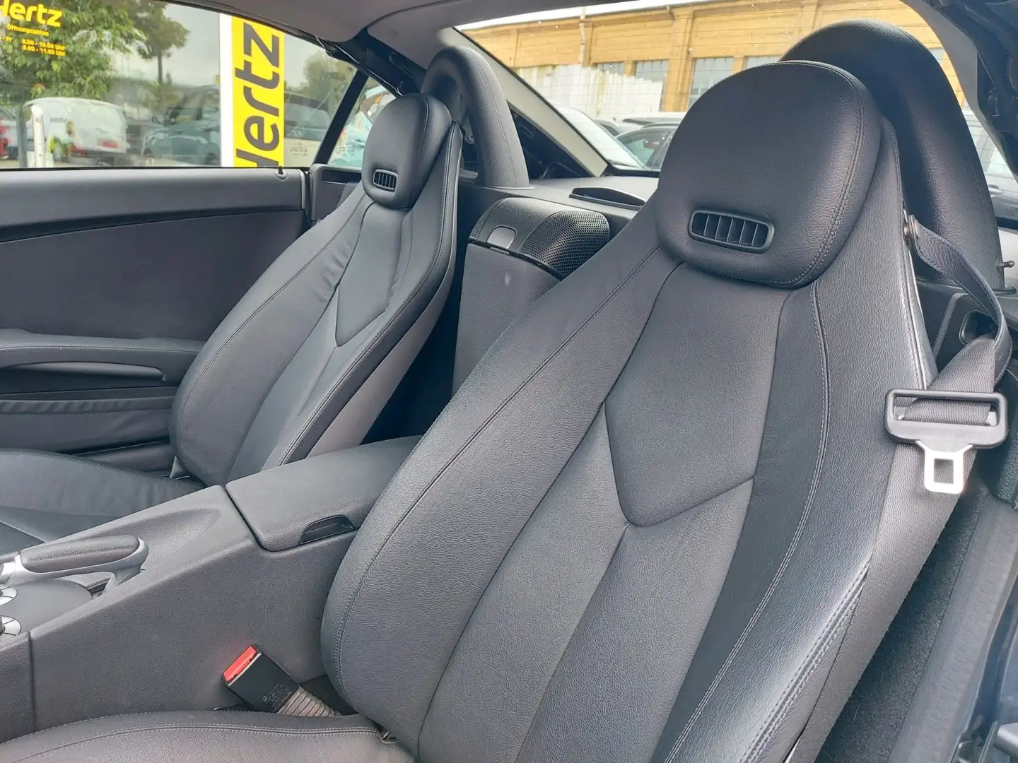 Mercedes-Benz SLK 200 SLK Roadster SLK 200 Kompressor Airscarf Grijs - 2