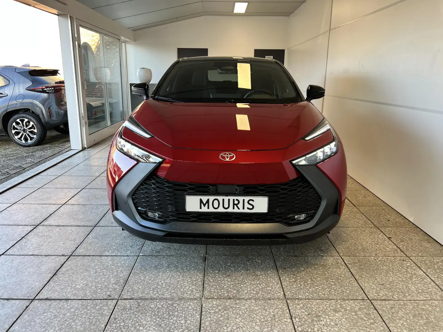 Toyota C-HR 2.0 Hybrid 200 Bi-tone Rouge - 2