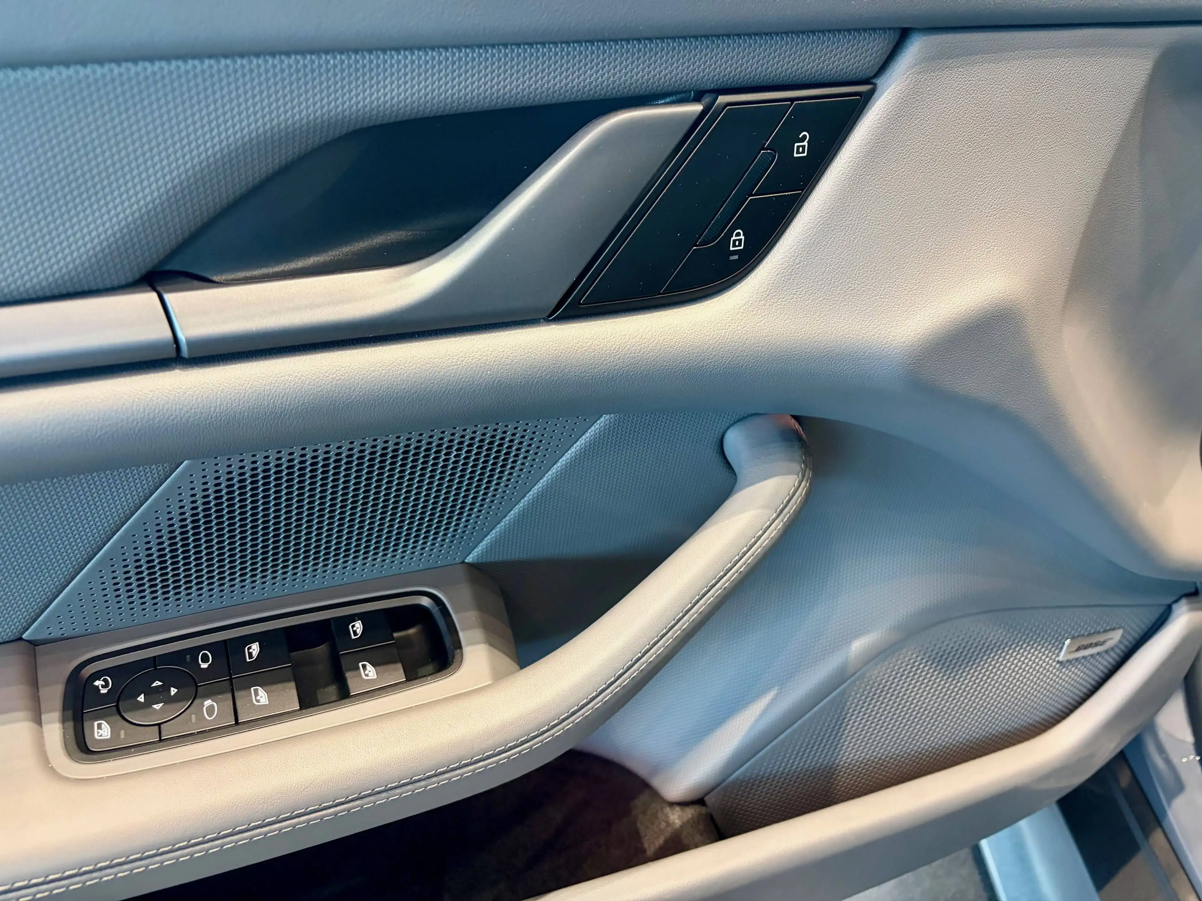 Porsche Taycan Taycan Sport Turismo RWD 435cv — photo 12