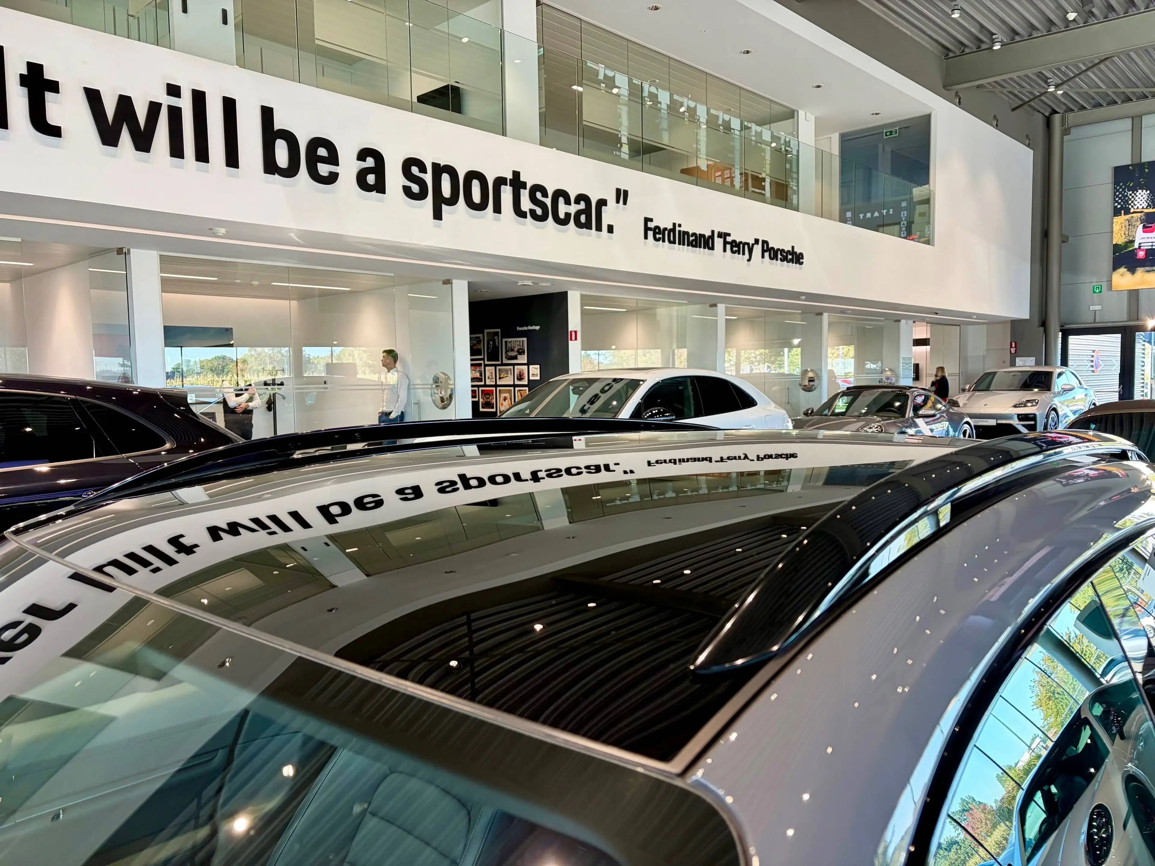 Porsche Taycan Taycan Sport Turismo RWD 435cv — photo 9