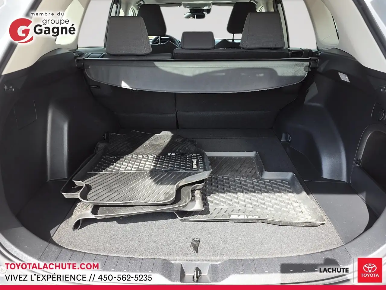 Toyota RAV 4 photo Toyota RAV 4