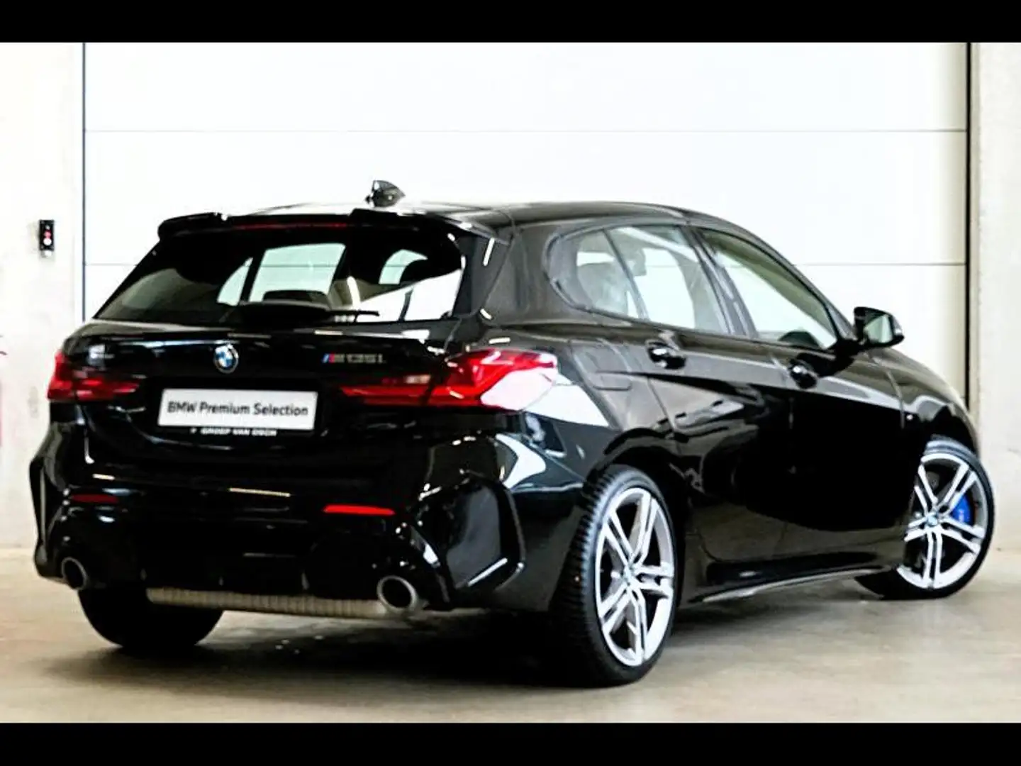 BMW 135 M SPORT - AUTOMAAT - HIFI - NA Schwarz - 2