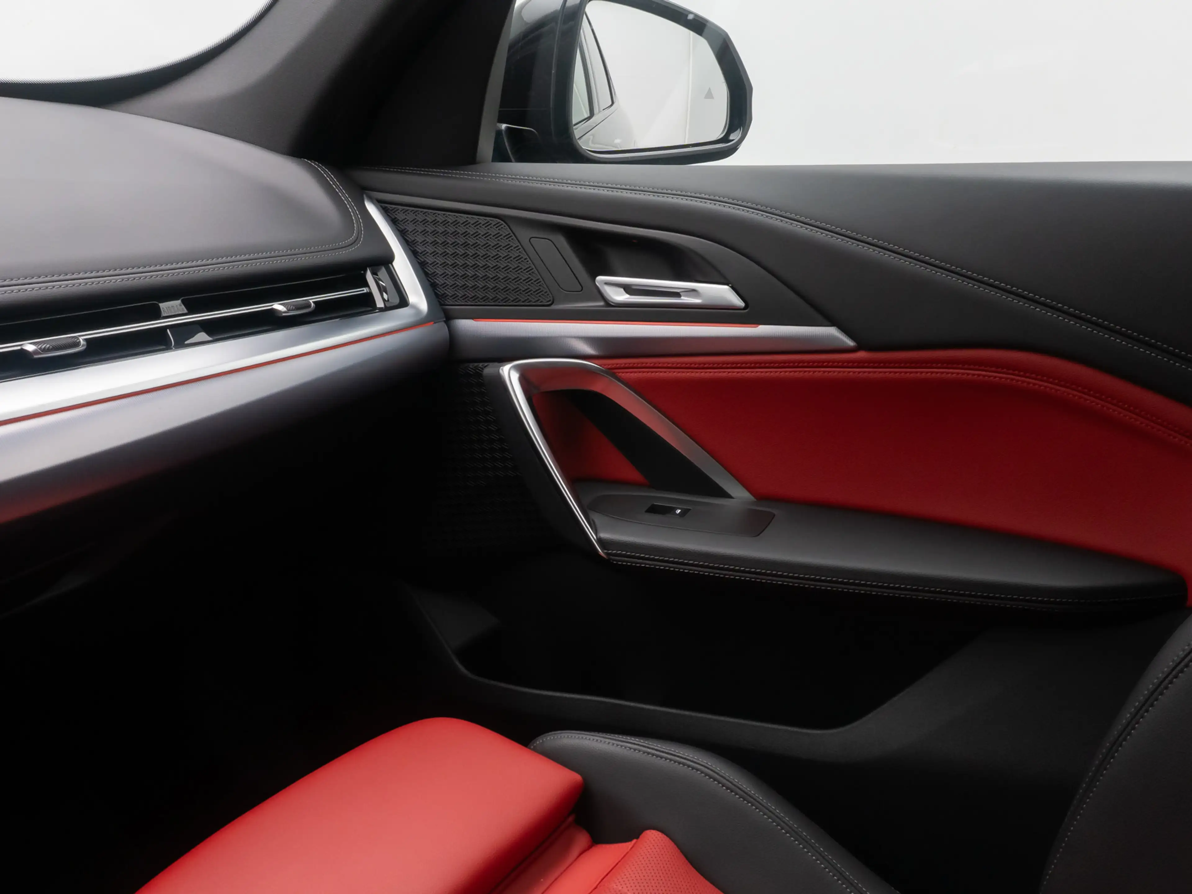 BMW X1 M Sport AHK 360°ACC HUD DAB Komfort 18 — photo 31