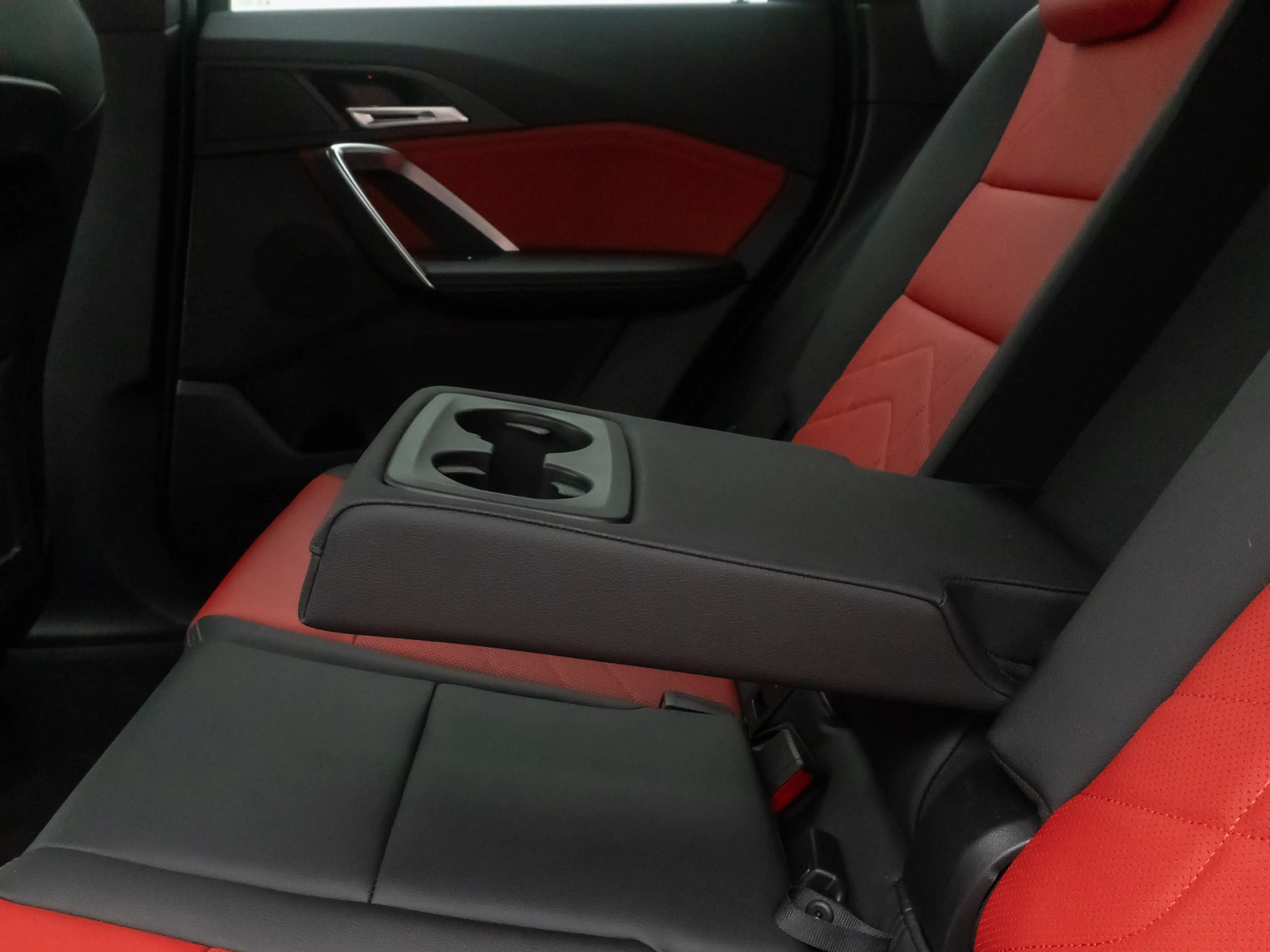 BMW X1 M Sport AHK 360°ACC HUD DAB Komfort 18 — photo 27