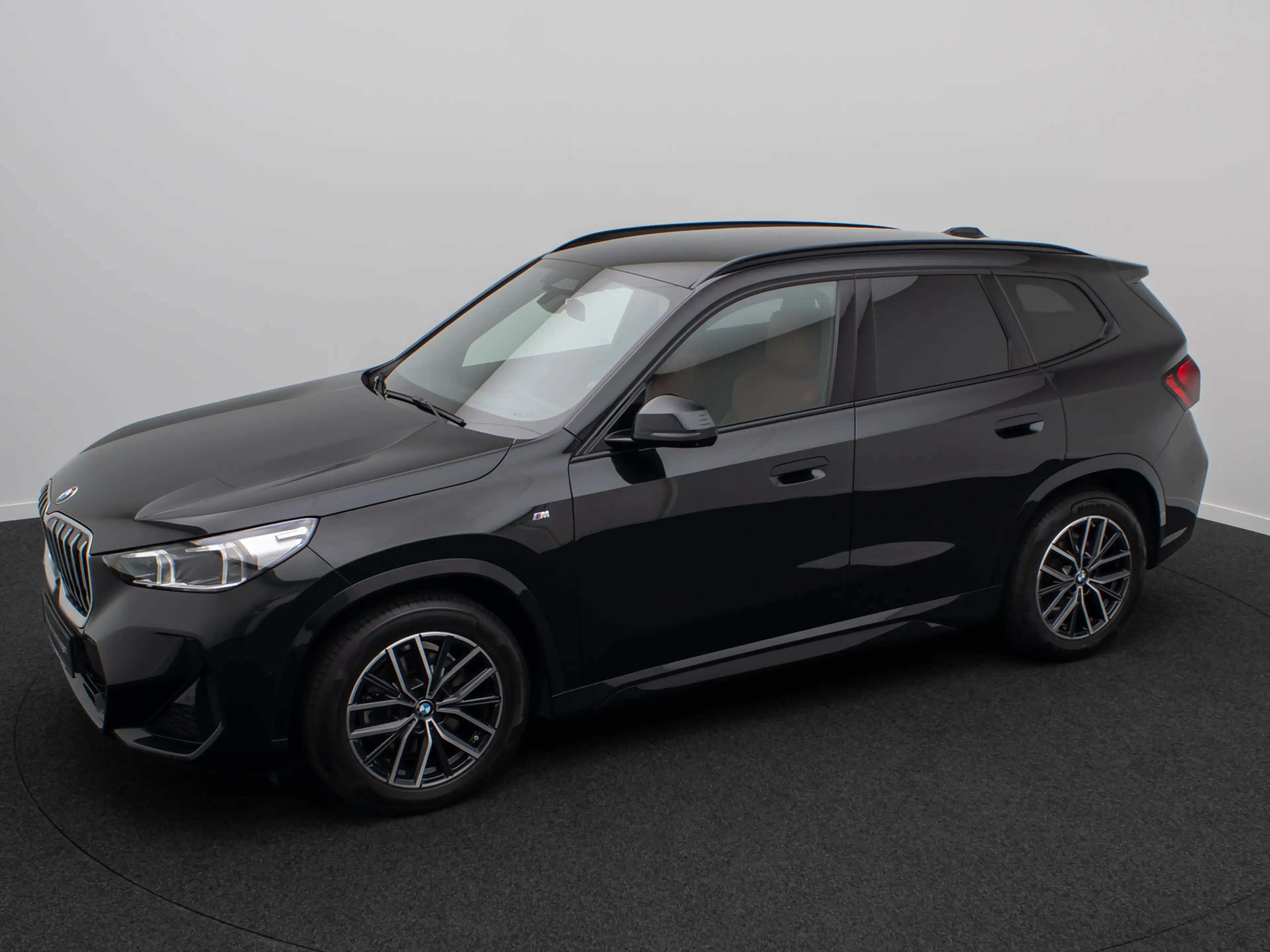 BMW X1 M Sport AHK 360°ACC HUD DAB Komfort 18 — photo 12