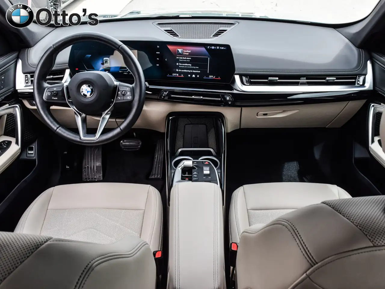 BMW X1 снимка BMW X1