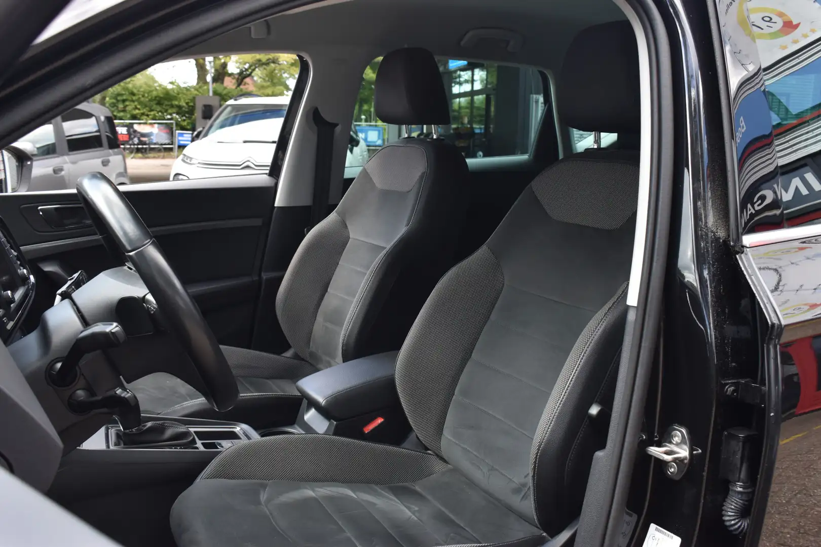 SEAT Ateca 1.5 TSI Style Business Intense | Digitaal dashboar Noir - 2