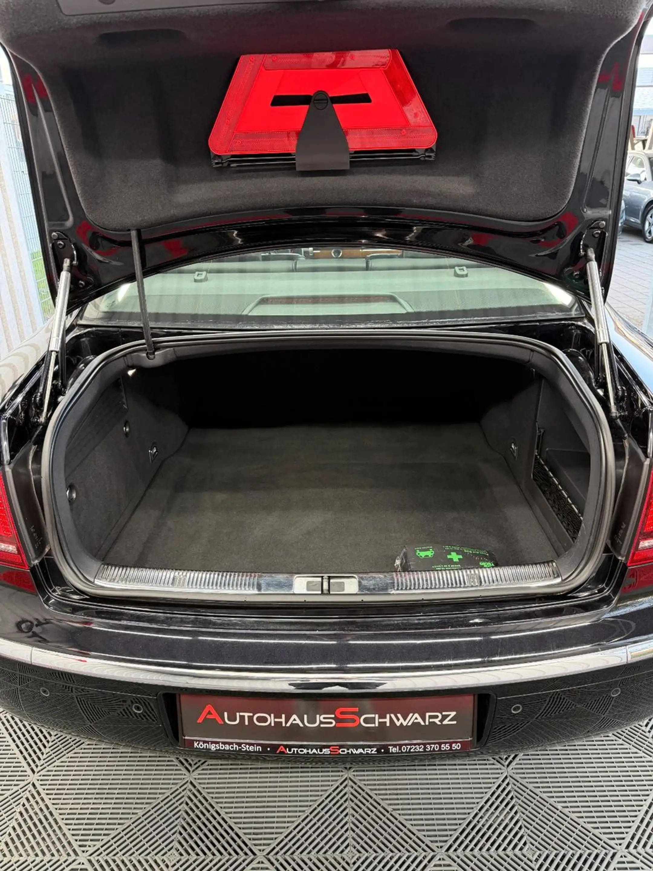 Volkswagen Phaeton V6 TDI 5-Sitzer 4Motion Dynaudio S-Dach Led Luft — photo 13