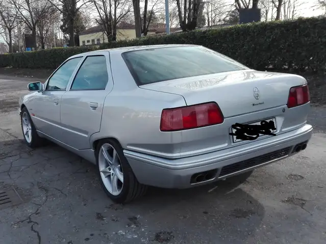 Maserati Quattroporte