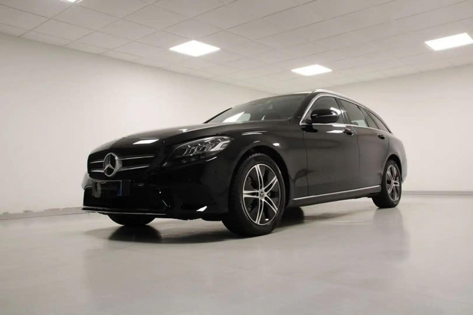 Mercedes-Benz C 200 d Auto Sport Plus Black - 2