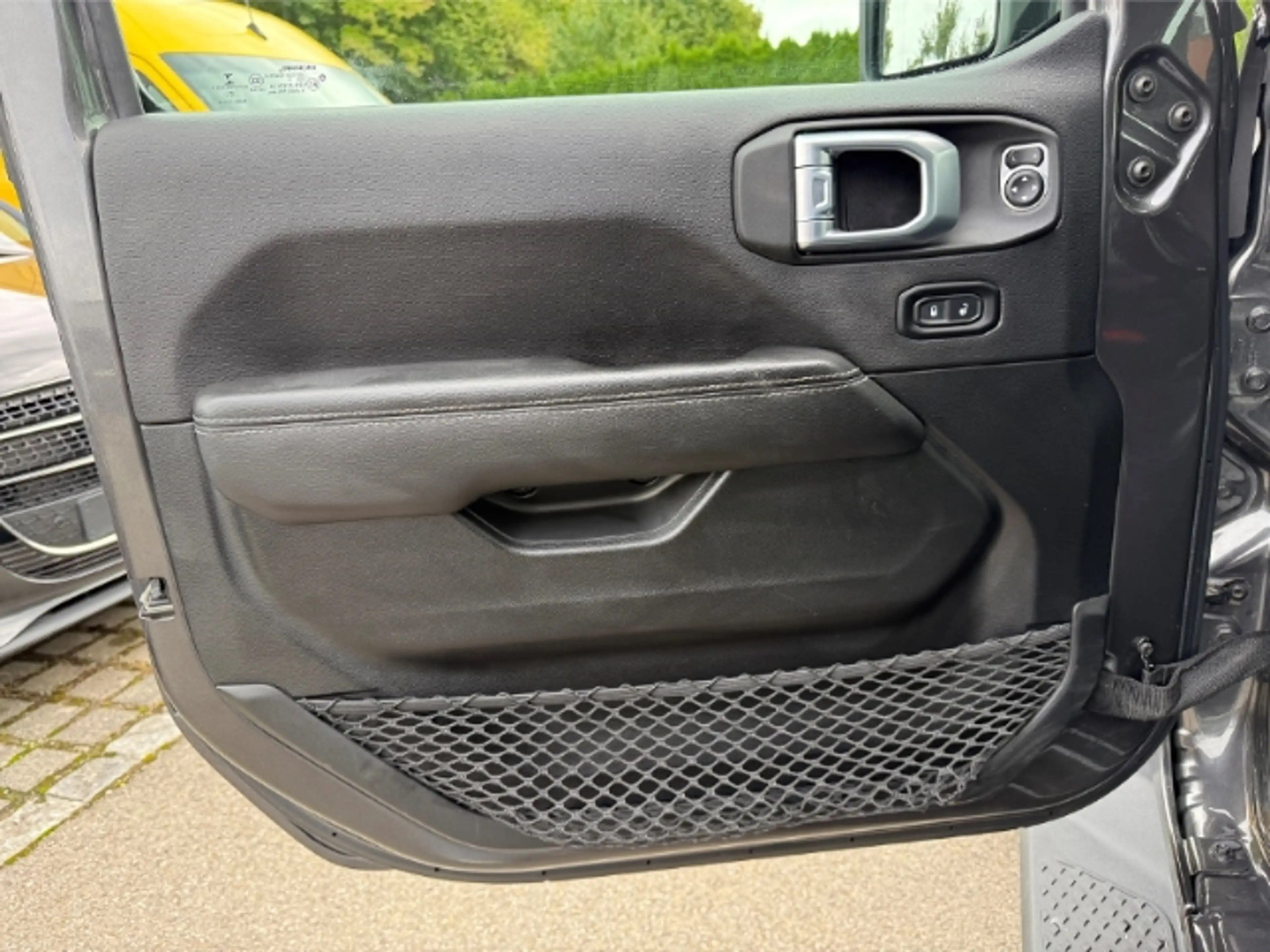 Jeep Gladiator 3.0 CRD Overland 4WD DualTop Kamera — photo 9