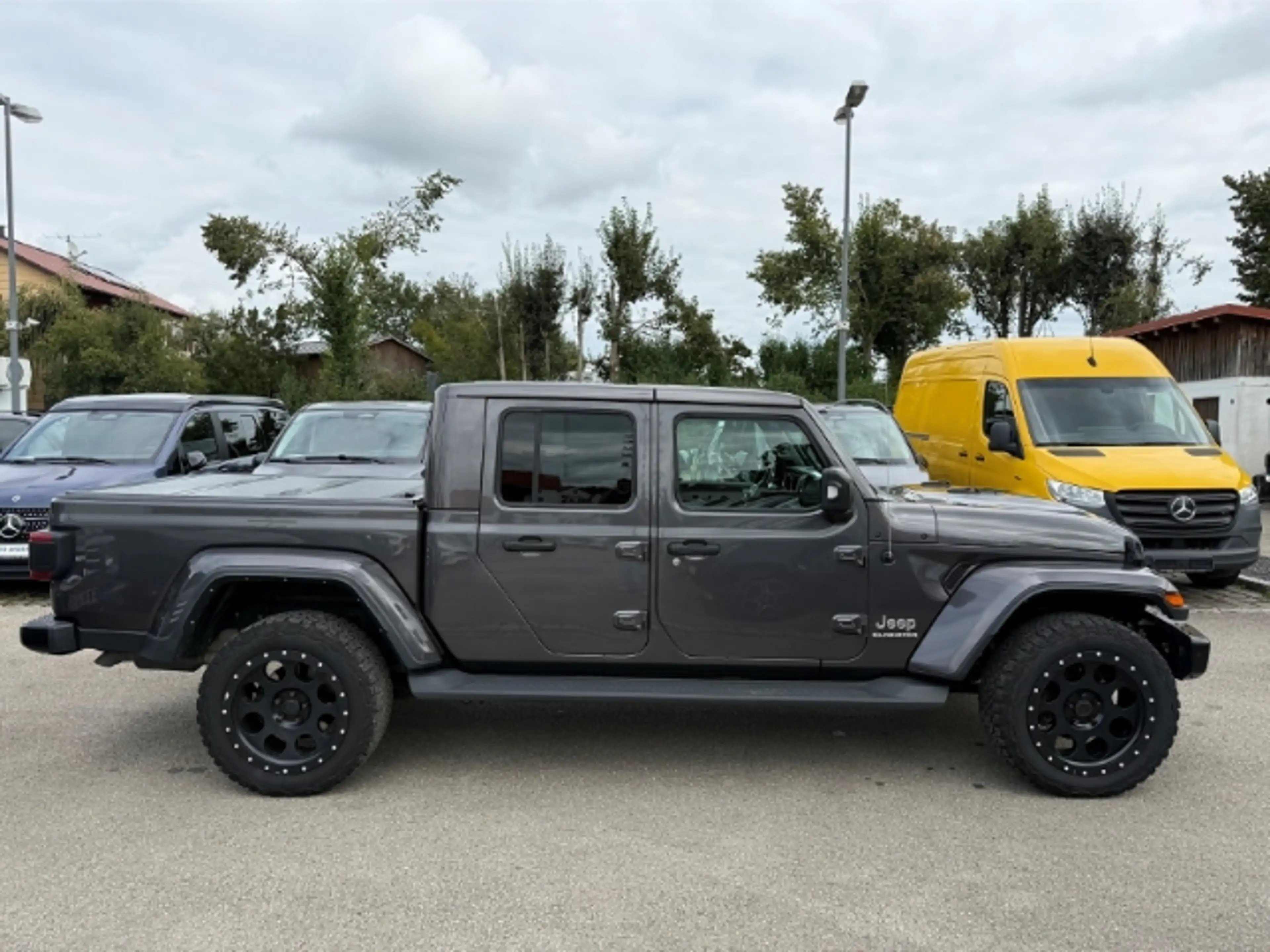 Jeep Gladiator 3.0 CRD Overland 4WD DualTop Kamera — photo 6