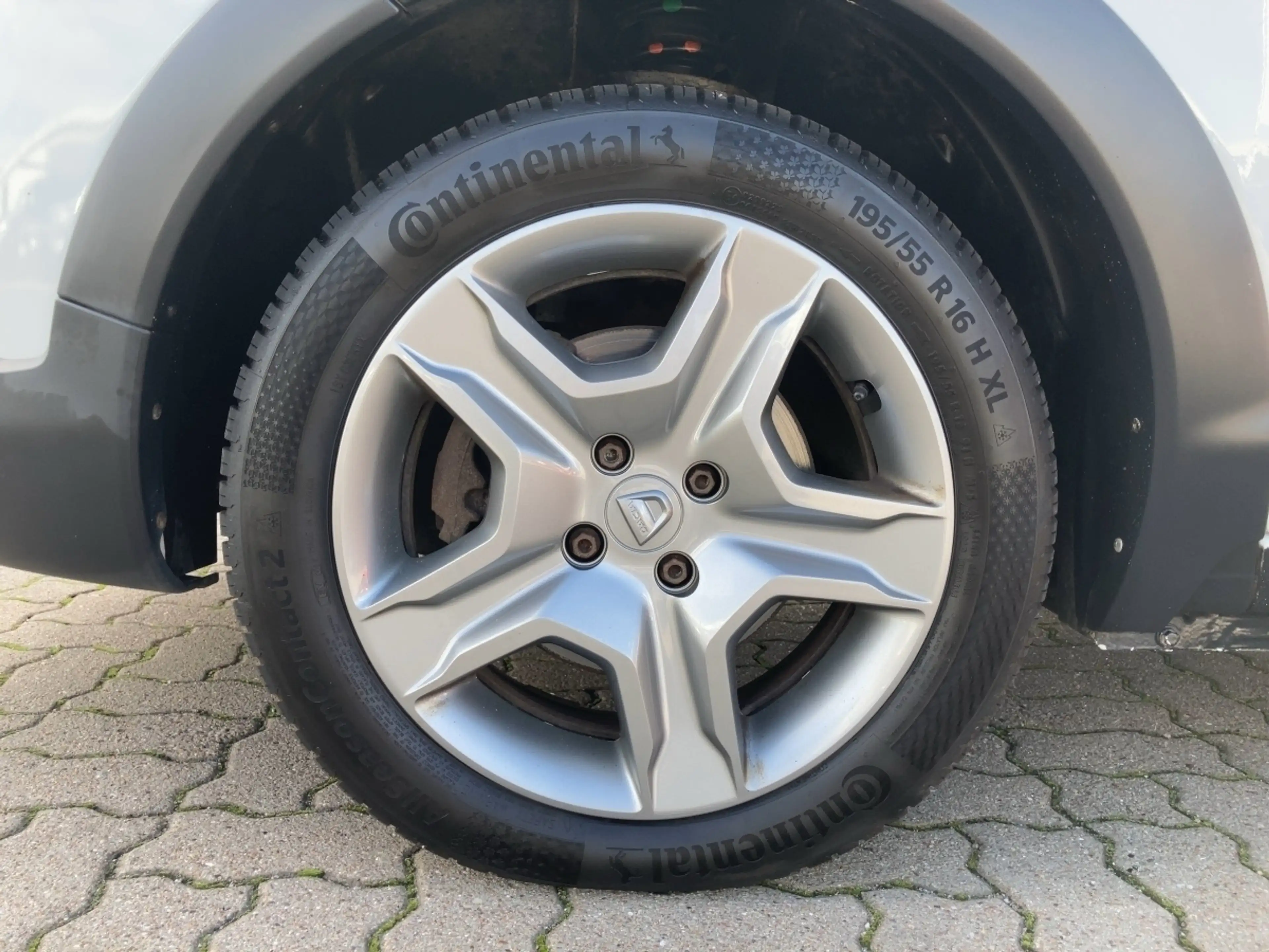 Dacia Lodgy Stepway Plus 1.5 BLUE dCi 115 — photo 7