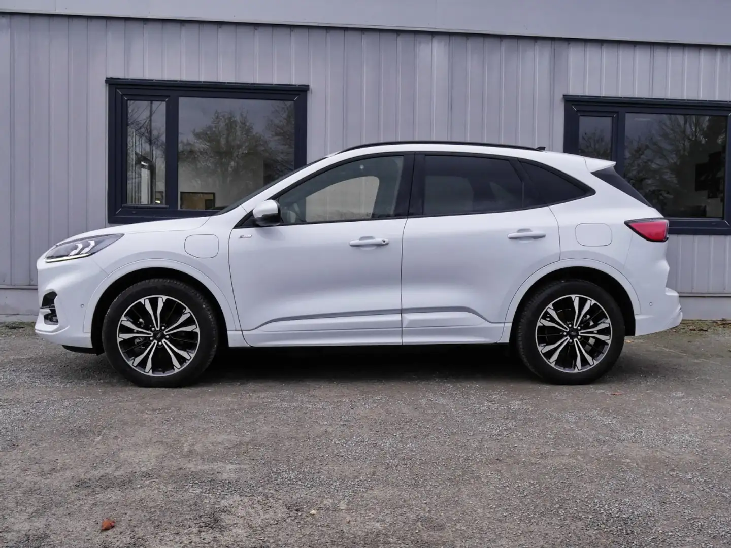 Ford Kuga ST-Line X Plug-in-Hybrid Auto+LED+Navi+TWA Klima Weiß - 2