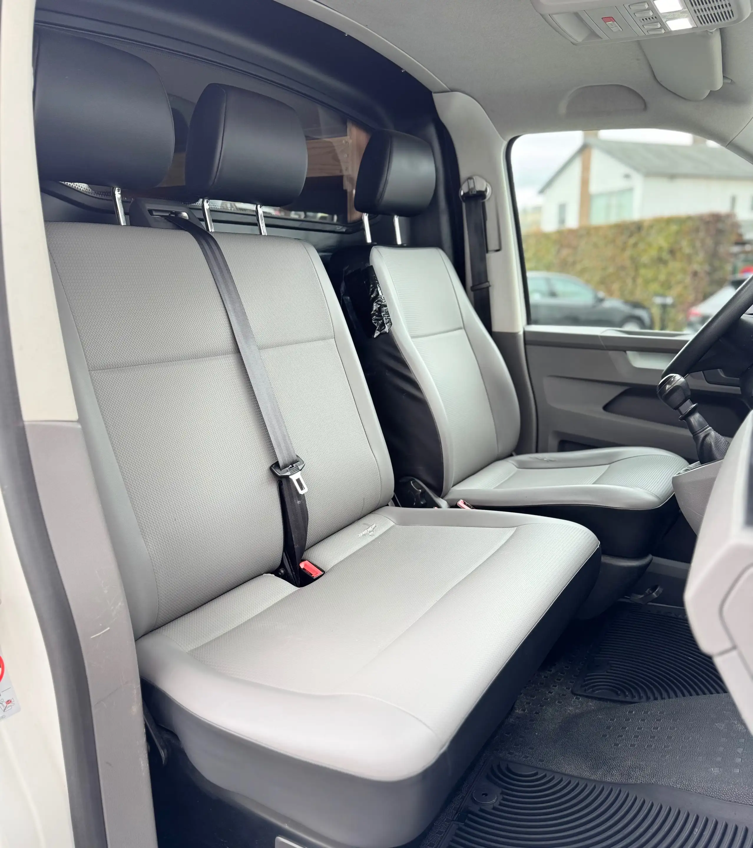 Volkswagen T6.1 Transporter 2.0 TDi (EU6d-T) — photo 12