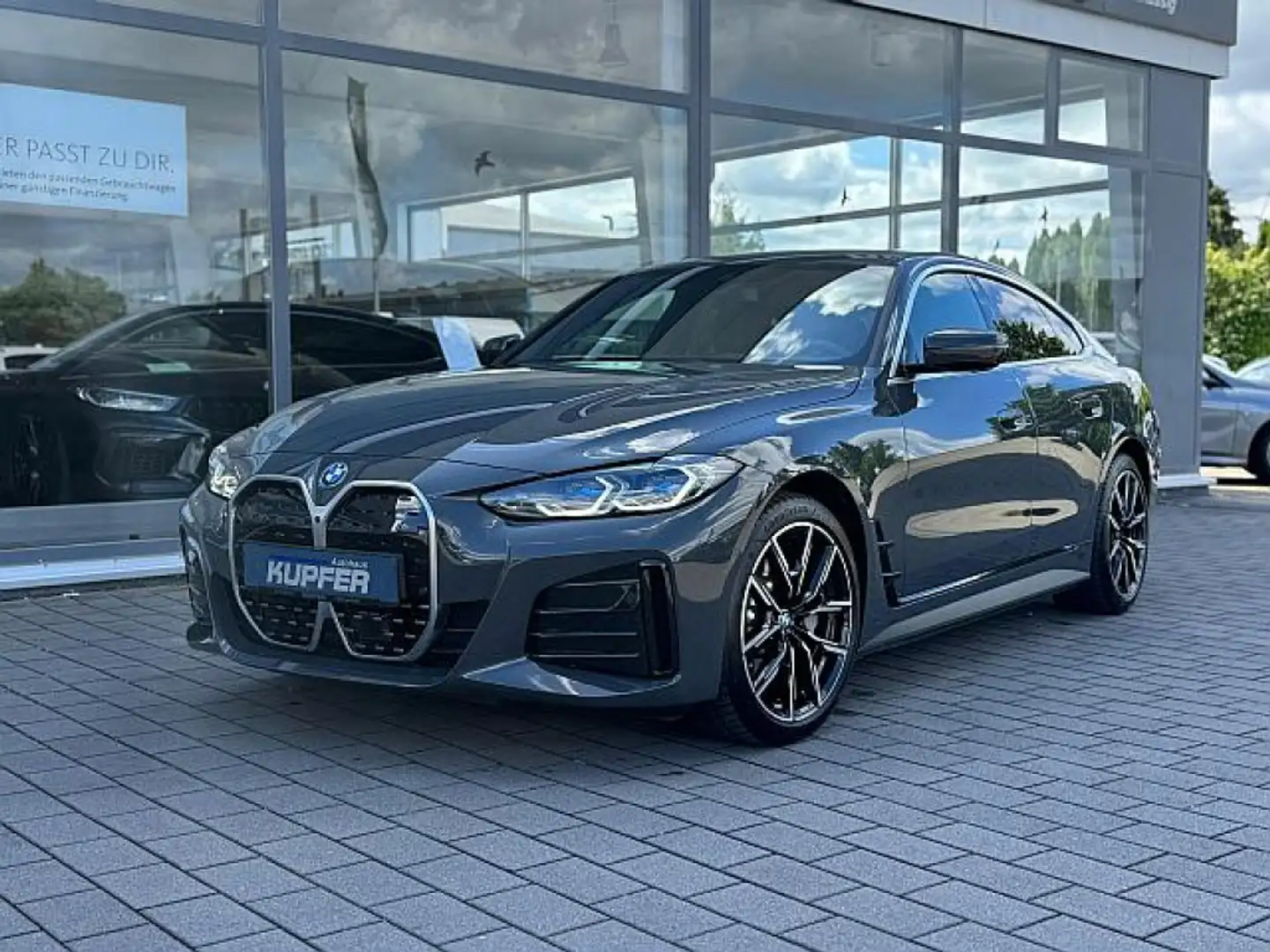 BMW i4 eDrive35 M Sportpak Laser*elSitze+M.°HUP+HIFI Gri - 1