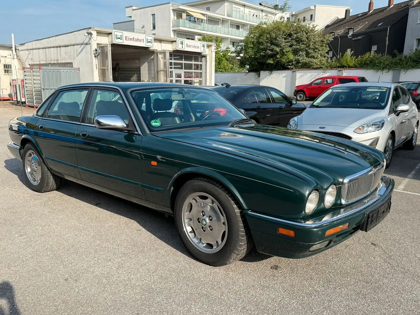Jaguar XJ6 - 2