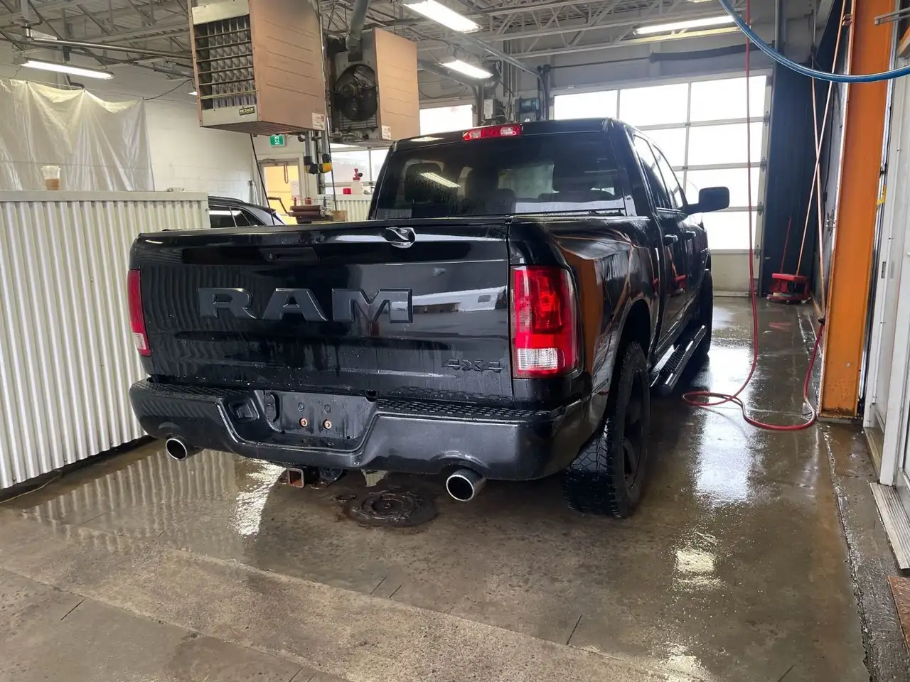 RAM 1500 снимка RAM 1500
