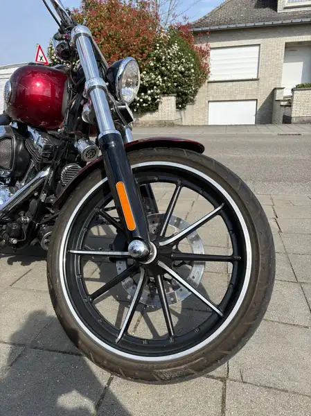 Harley-Davidson Breakout - foto 5