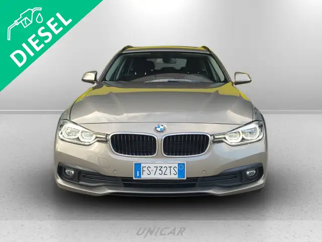BMW 3 Series view 8
