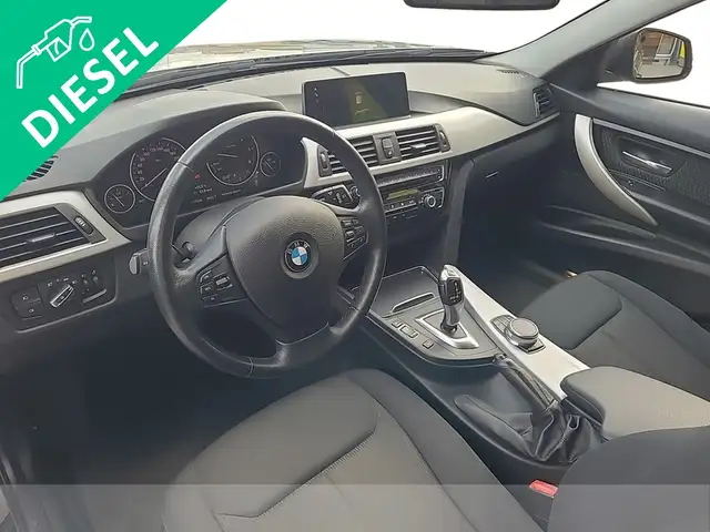BMW 3 Series view 9