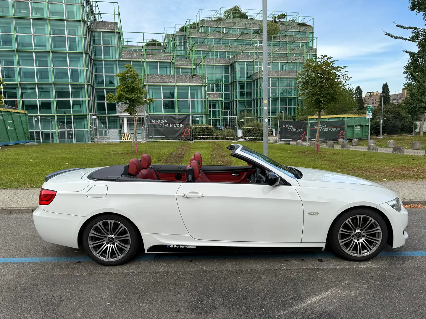 BMW 320 320i Cabrio Msport FL Bianco - 2