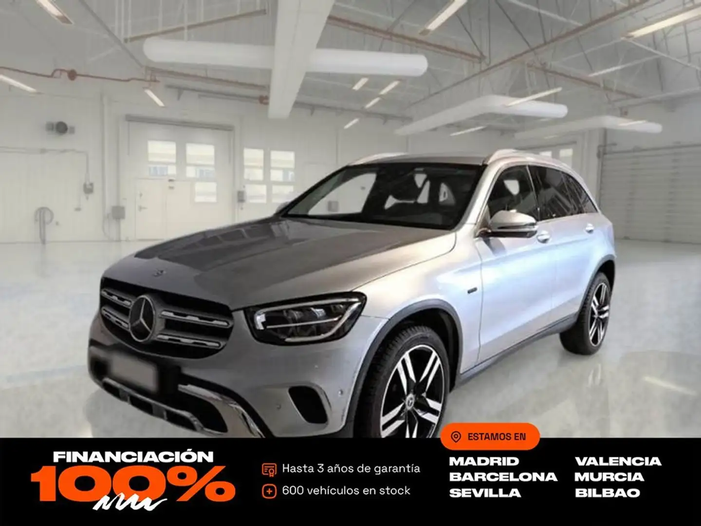 Mercedes-Benz GLC 300 e 4MATIC Plateado - 1