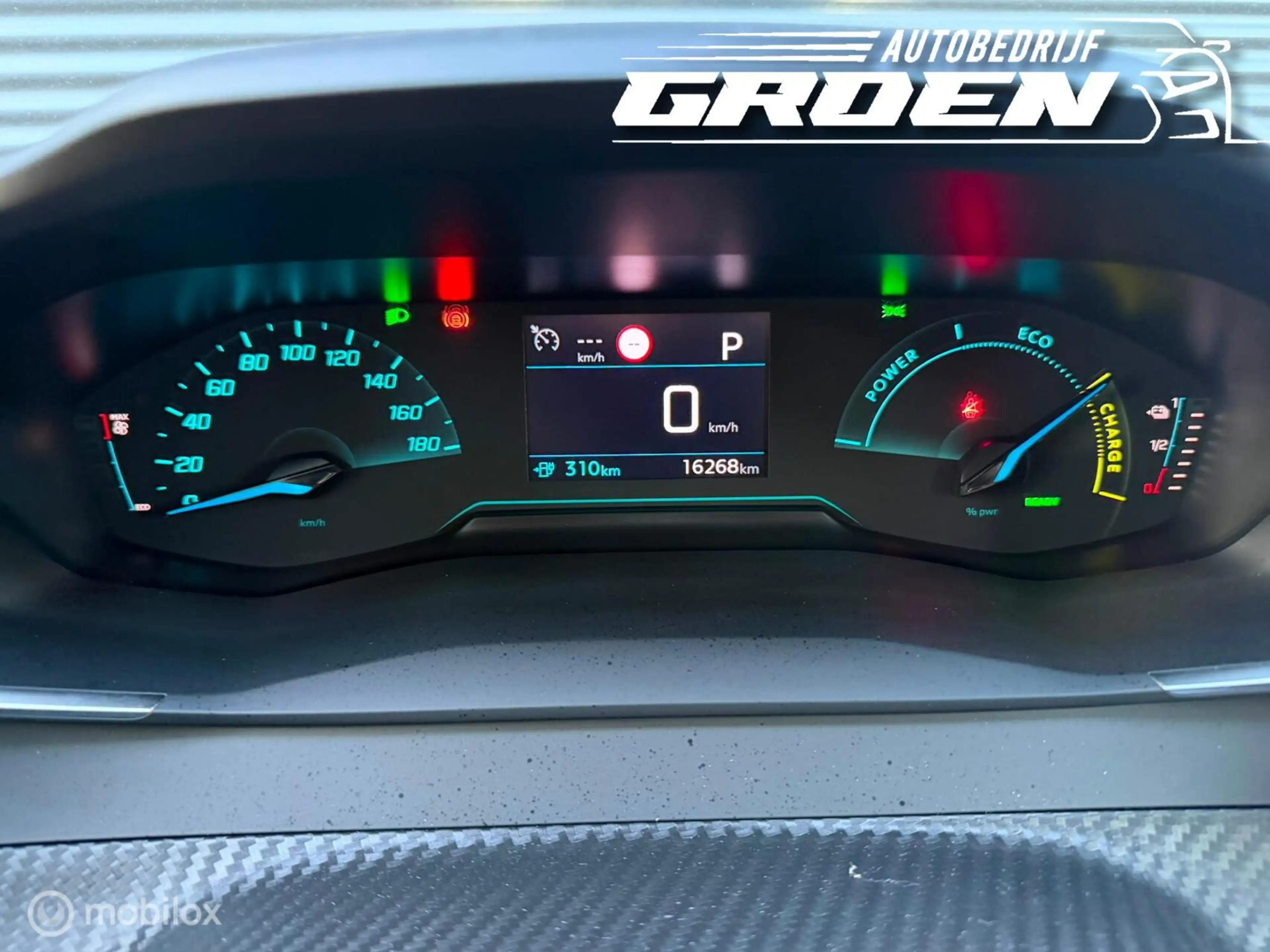 Peugeot e-2008 EV Active Pack 50 kWh AppleCarplay|SOH 99.8% — photo 26