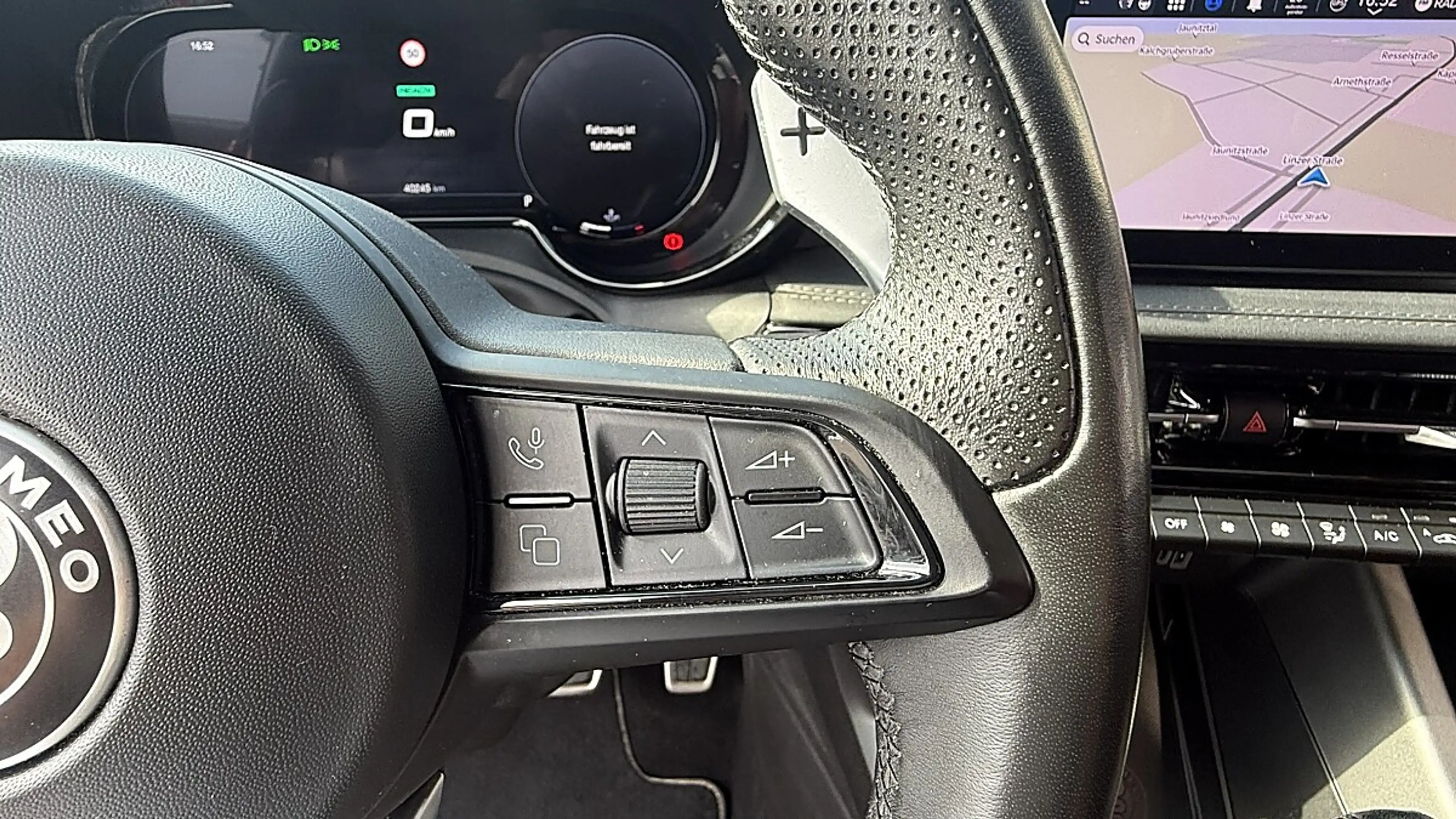 Alfa Romeo Tonale Edizione Speciale 1.5 T4 48V MHEV DCT — photo 14