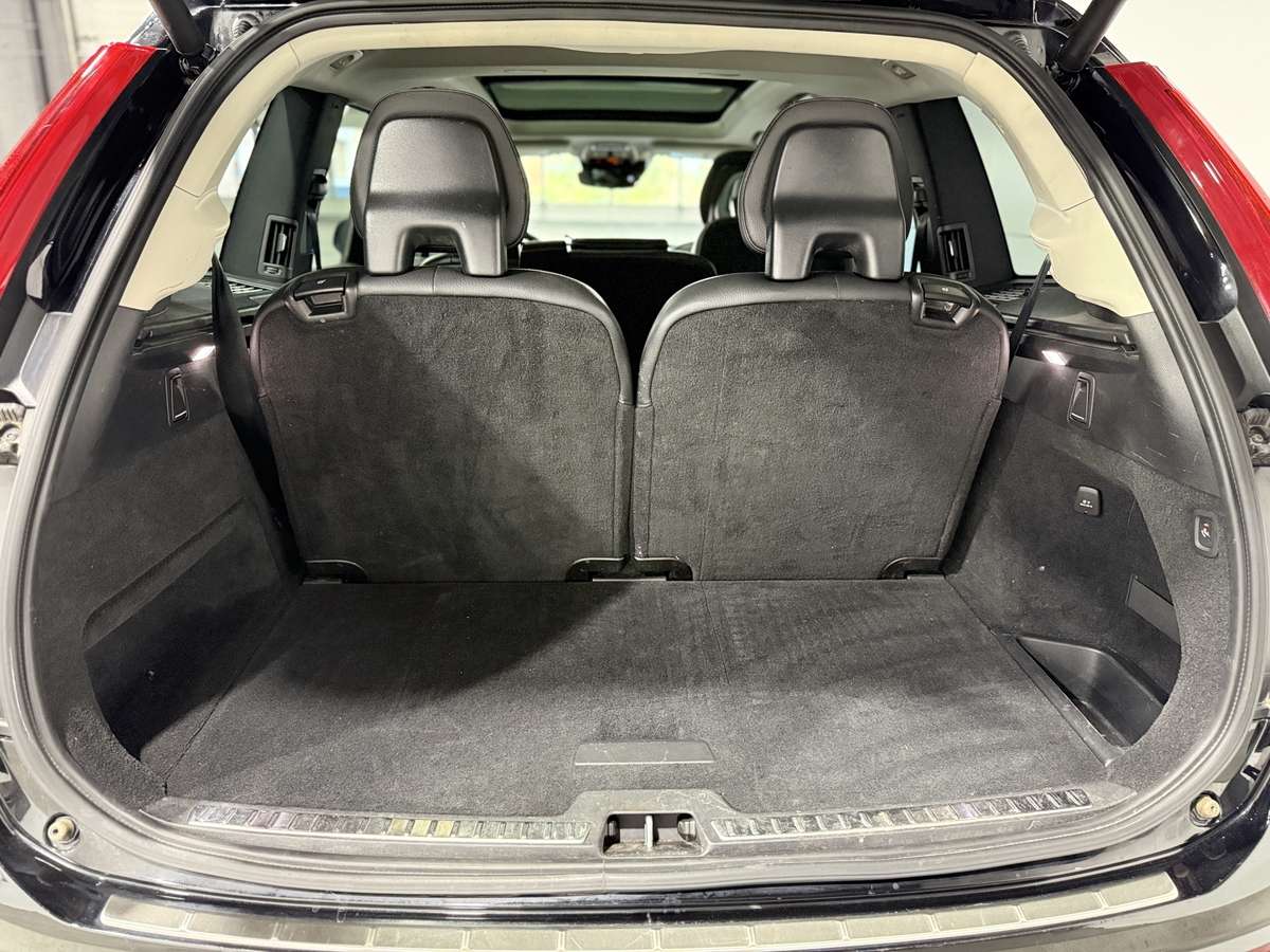 2021 Volvo XC90 T6 Momentum thumb 58