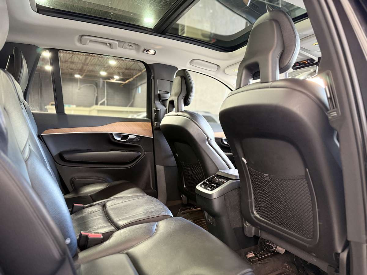 2021 Volvo XC90 T6 Momentum thumb 51