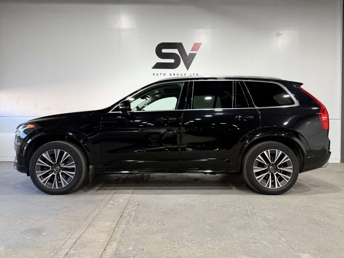 2021 Volvo XC90 T6 Momentum thumb 10
