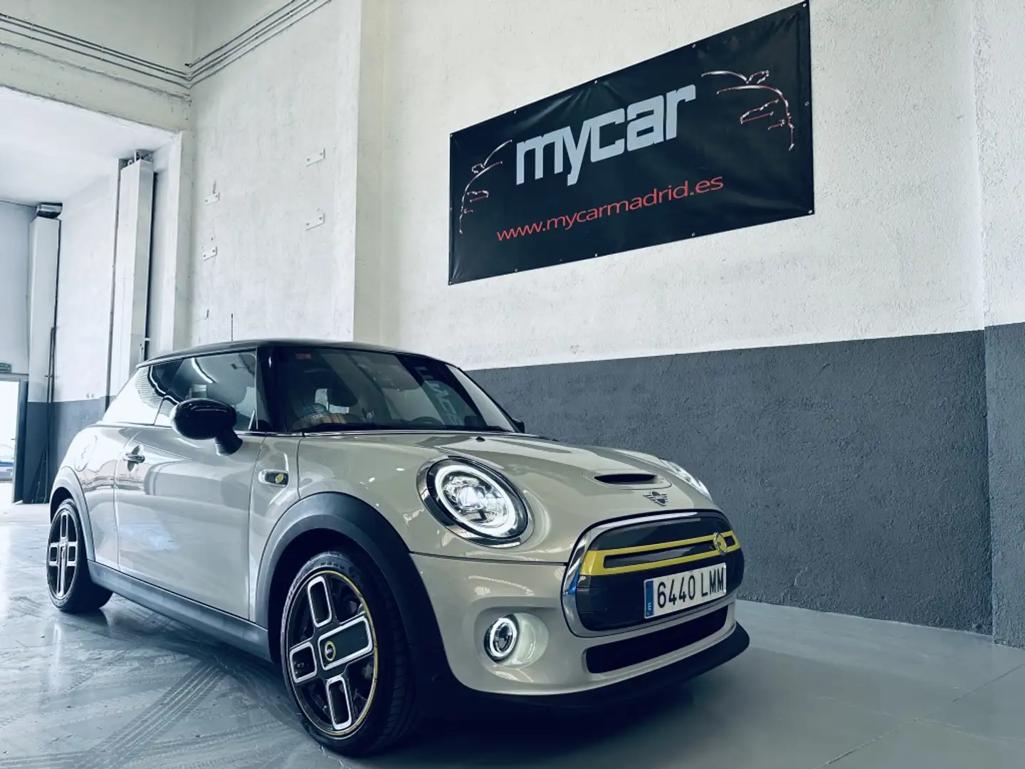 MINI Cooper SE Gris - 2