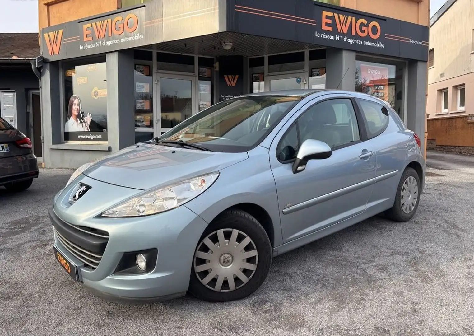 Peugeot 207 99g 90ch premiere main - 1
