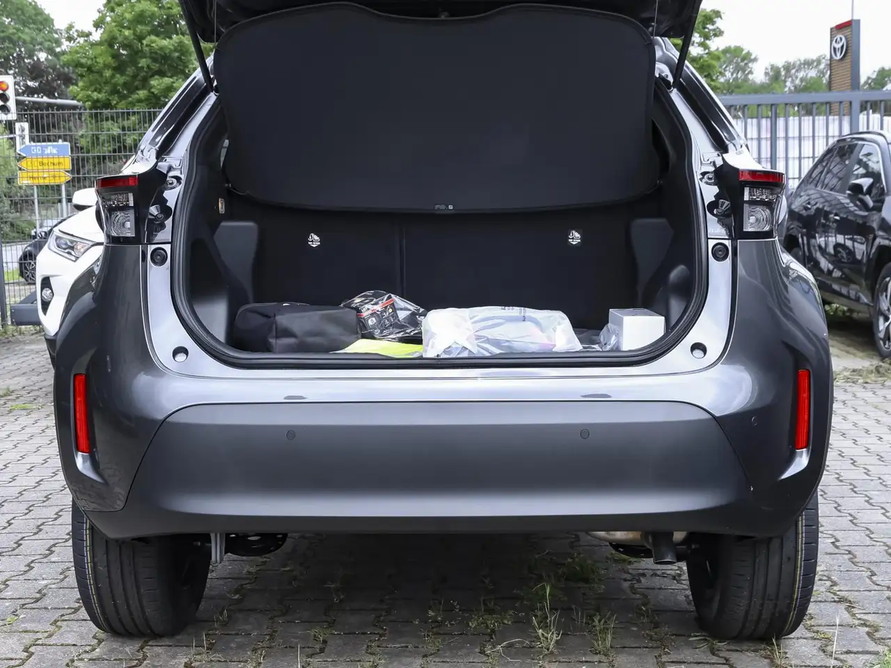 Toyota Yaris Cross Teamplayer Winter & Safety Paket 10