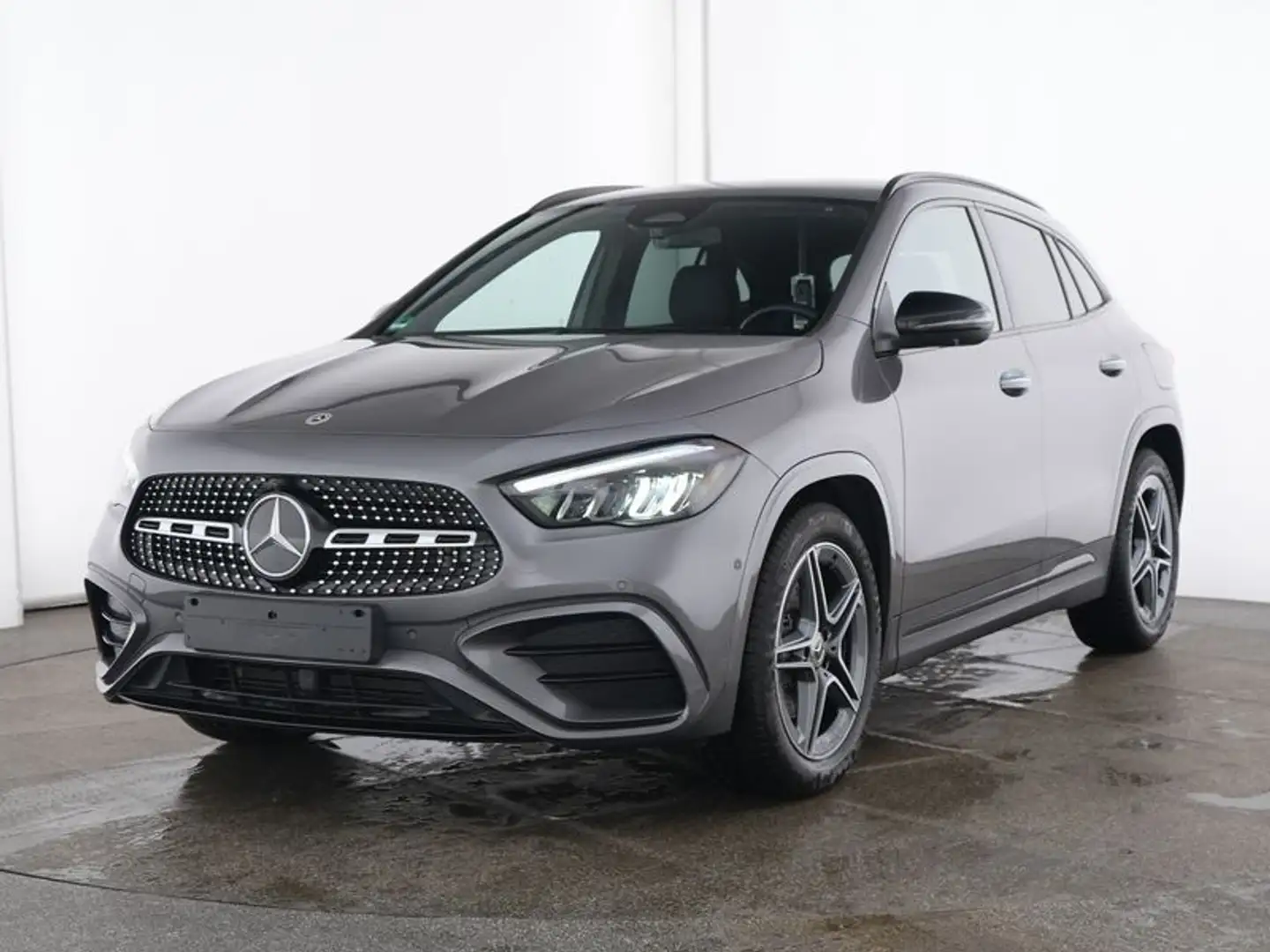Mercedes-Benz GLA 220 4M *AMG Night Winter 360° Distro LED Grau - 1