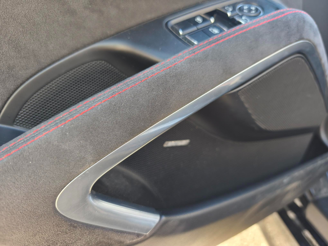 Porsche Boxster type 981 GTS